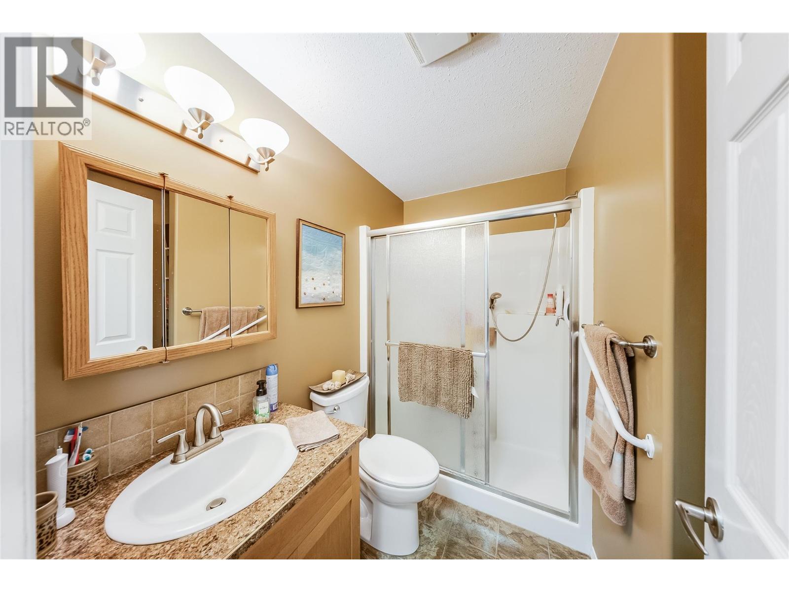 7400 Crema Drive, Trail, British Columbia  V1R 4X6 - Photo 19 - 10395746