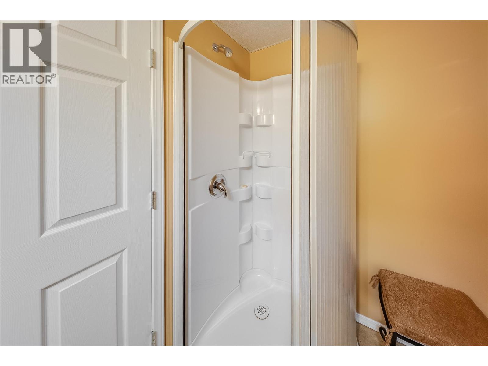 7400 Crema Drive, Trail, British Columbia  V1R 4X6 - Photo 33 - 10395746