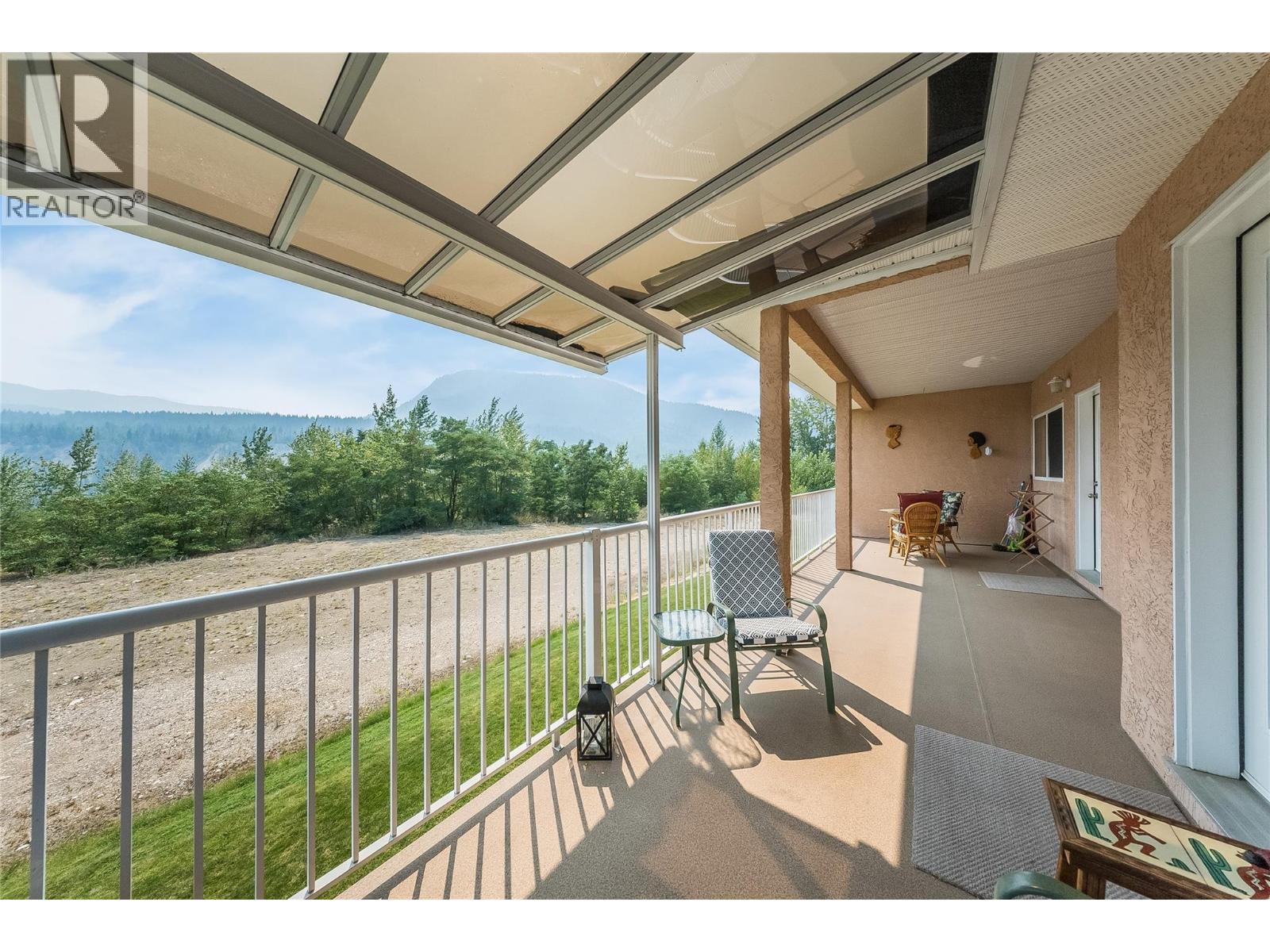 7400 Crema Drive, Trail, British Columbia  V1R 4X6 - Photo 38 - 10395746