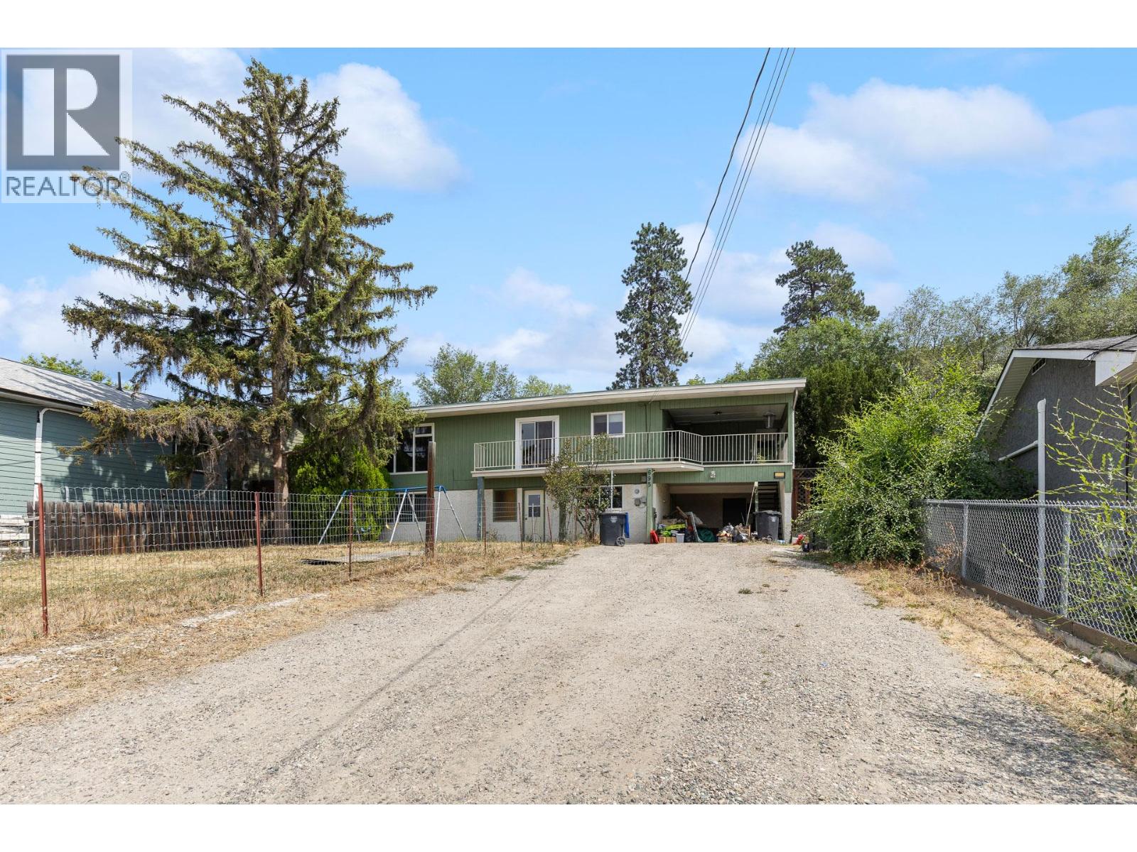 695 Girard Road, Kelowna, British Columbia  V1X 4V8 - Photo 2 - 10395742