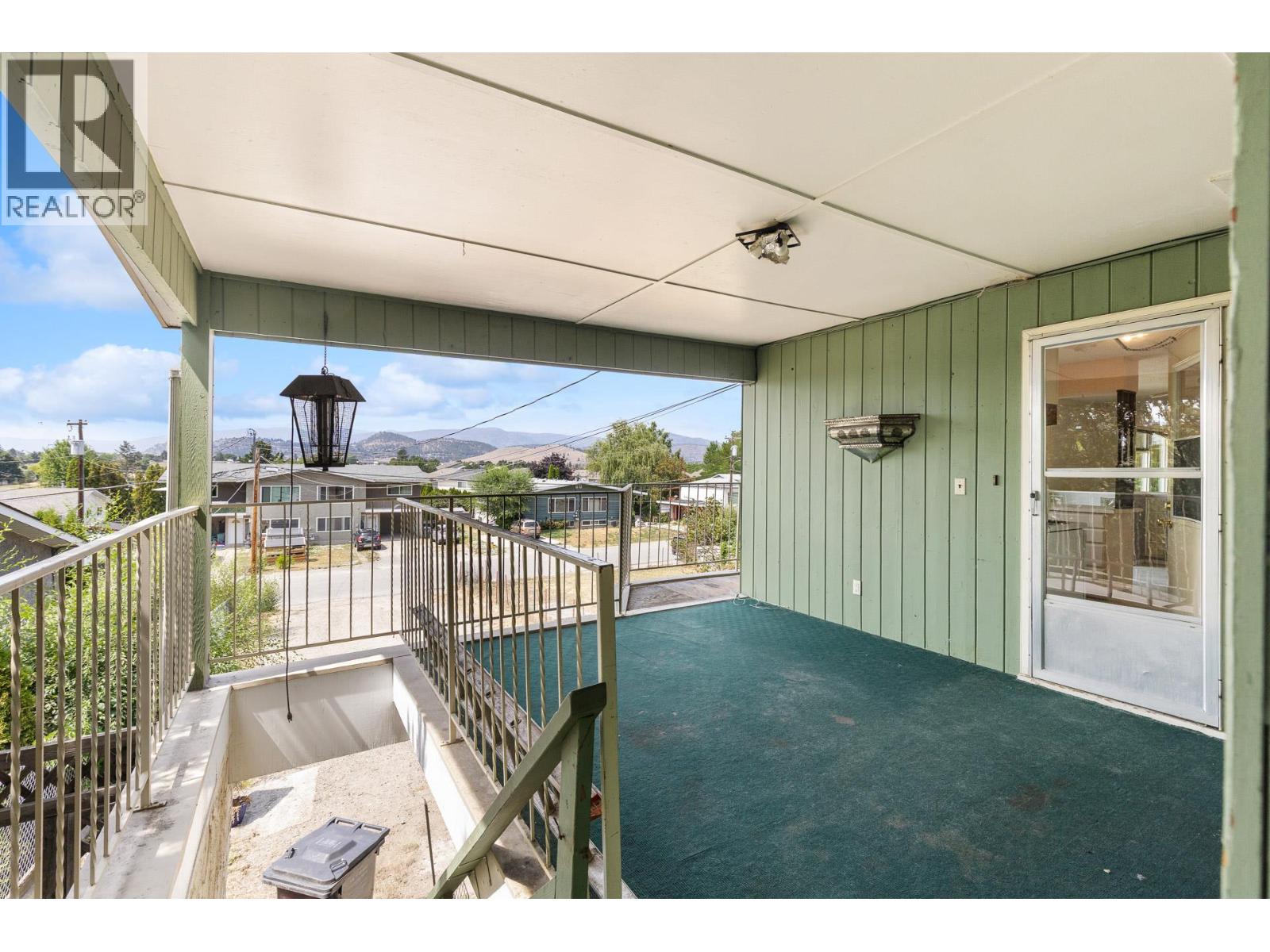 695 Girard Road, Kelowna, British Columbia  V1X 4V8 - Photo 29 - 10395742