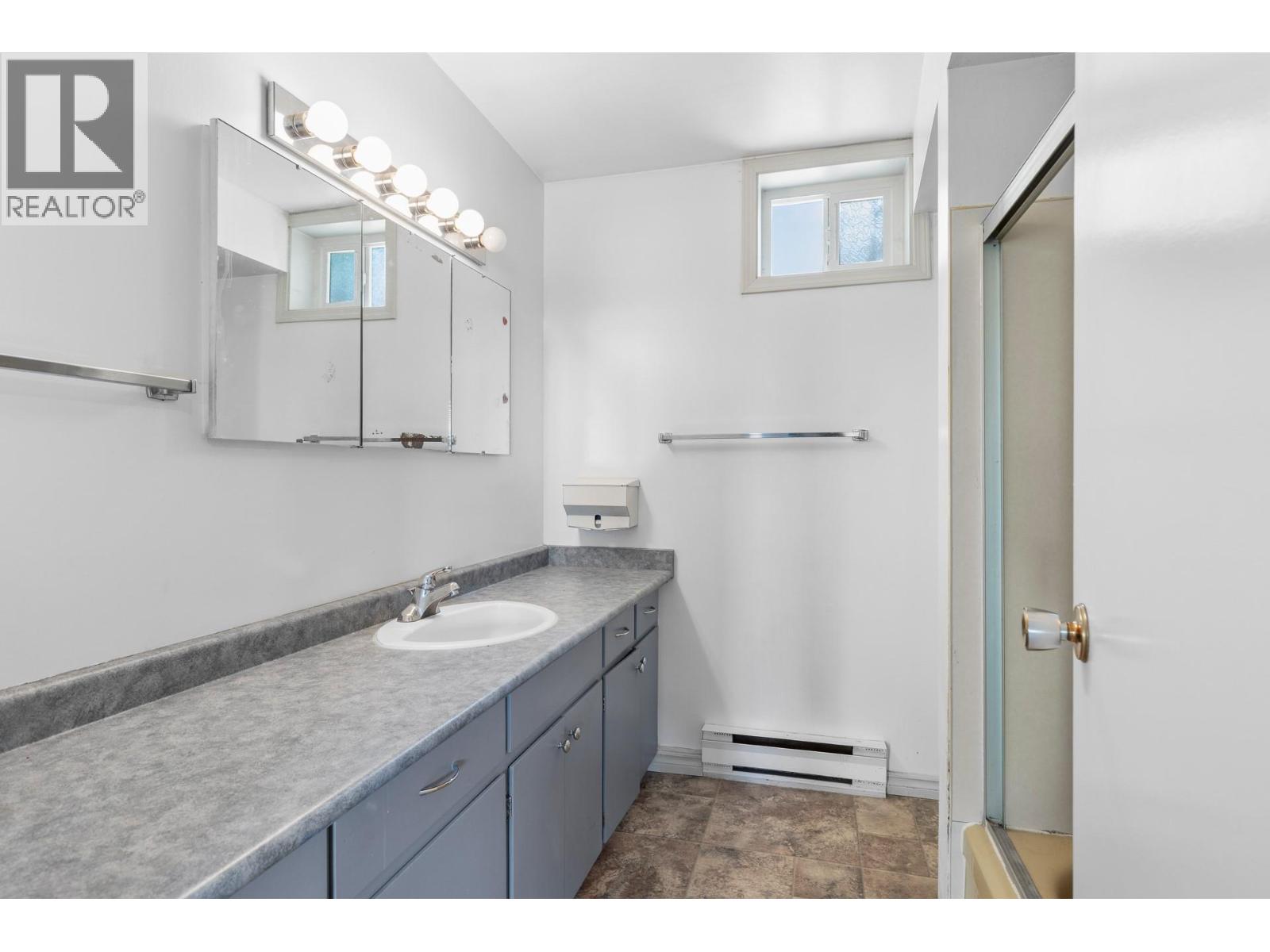 695 Girard Road, Kelowna, British Columbia  V1X 4V8 - Photo 38 - 10395742