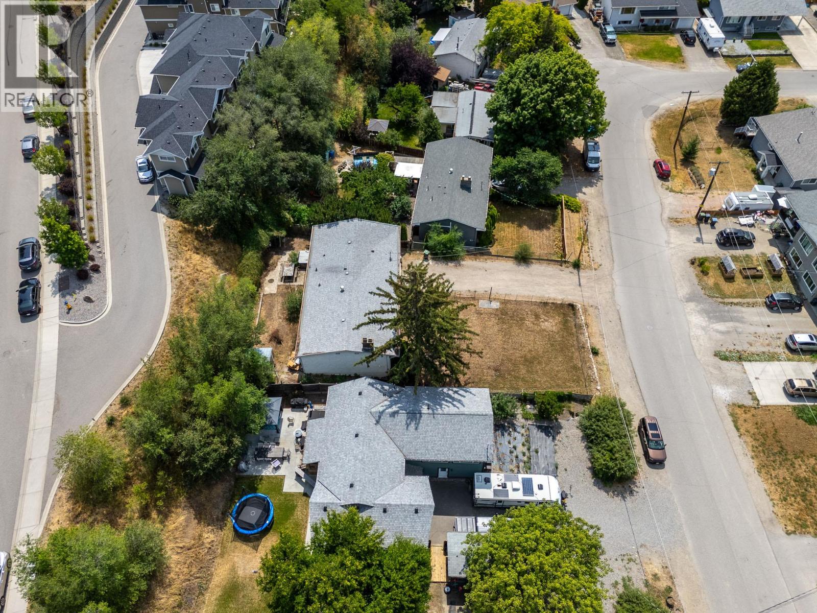695 Girard Road, Kelowna, British Columbia  V1X 4V8 - Photo 52 - 10395742