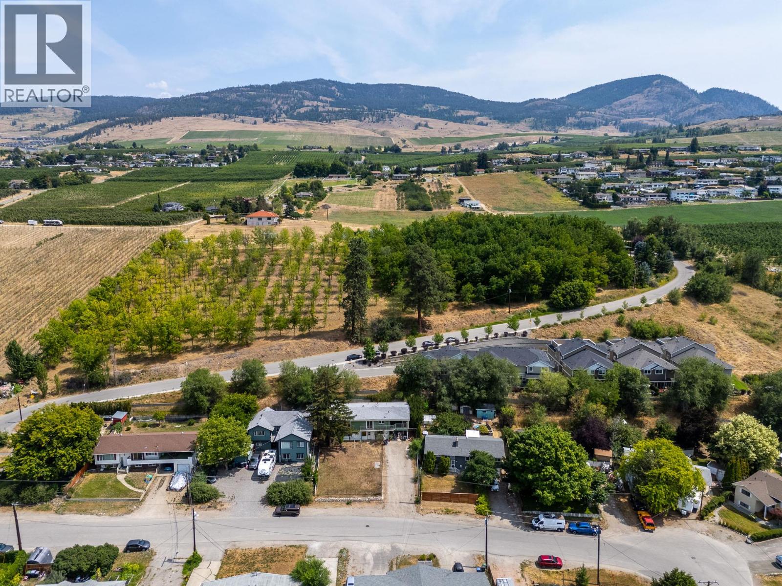 695 Girard Road, Kelowna, British Columbia  V1X 4V8 - Photo 54 - 10395742