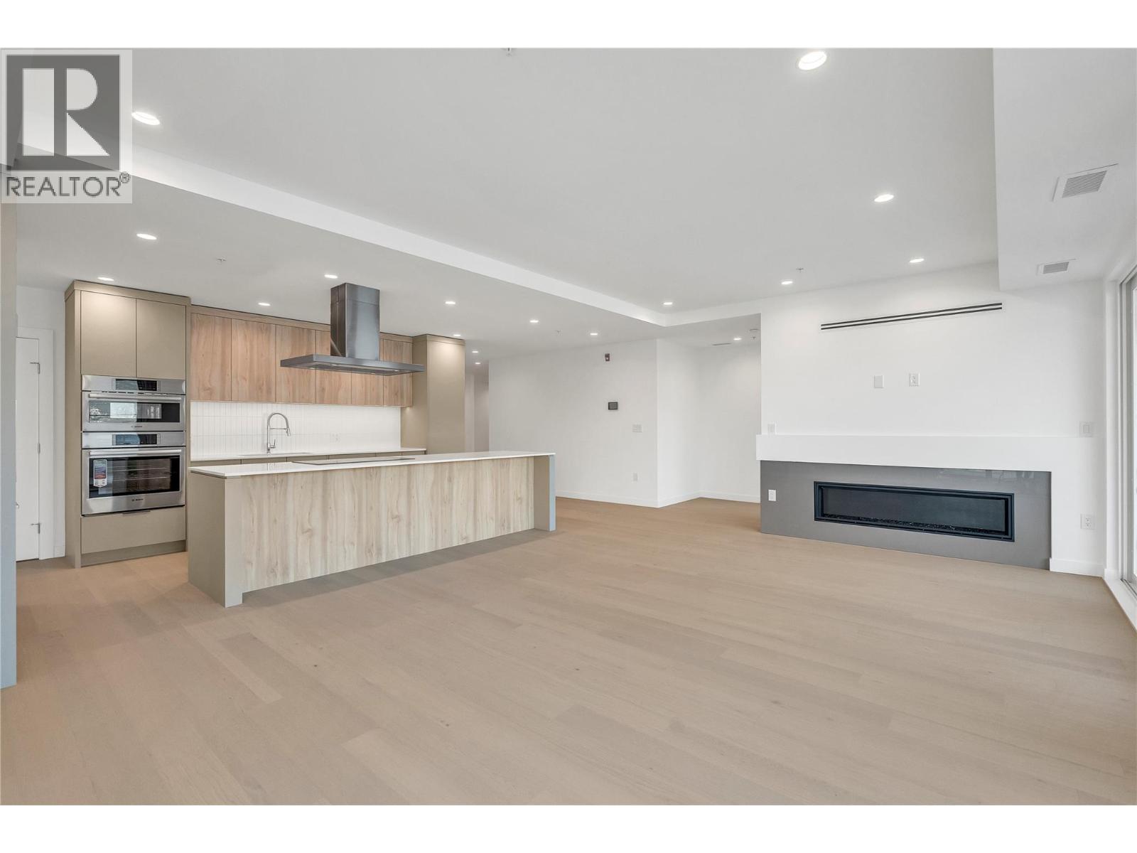 13415 Lakeshore Drive S Unit# 401, Summerland, British Columbia  V0H 1Z1 - Photo 6 - 10395727
