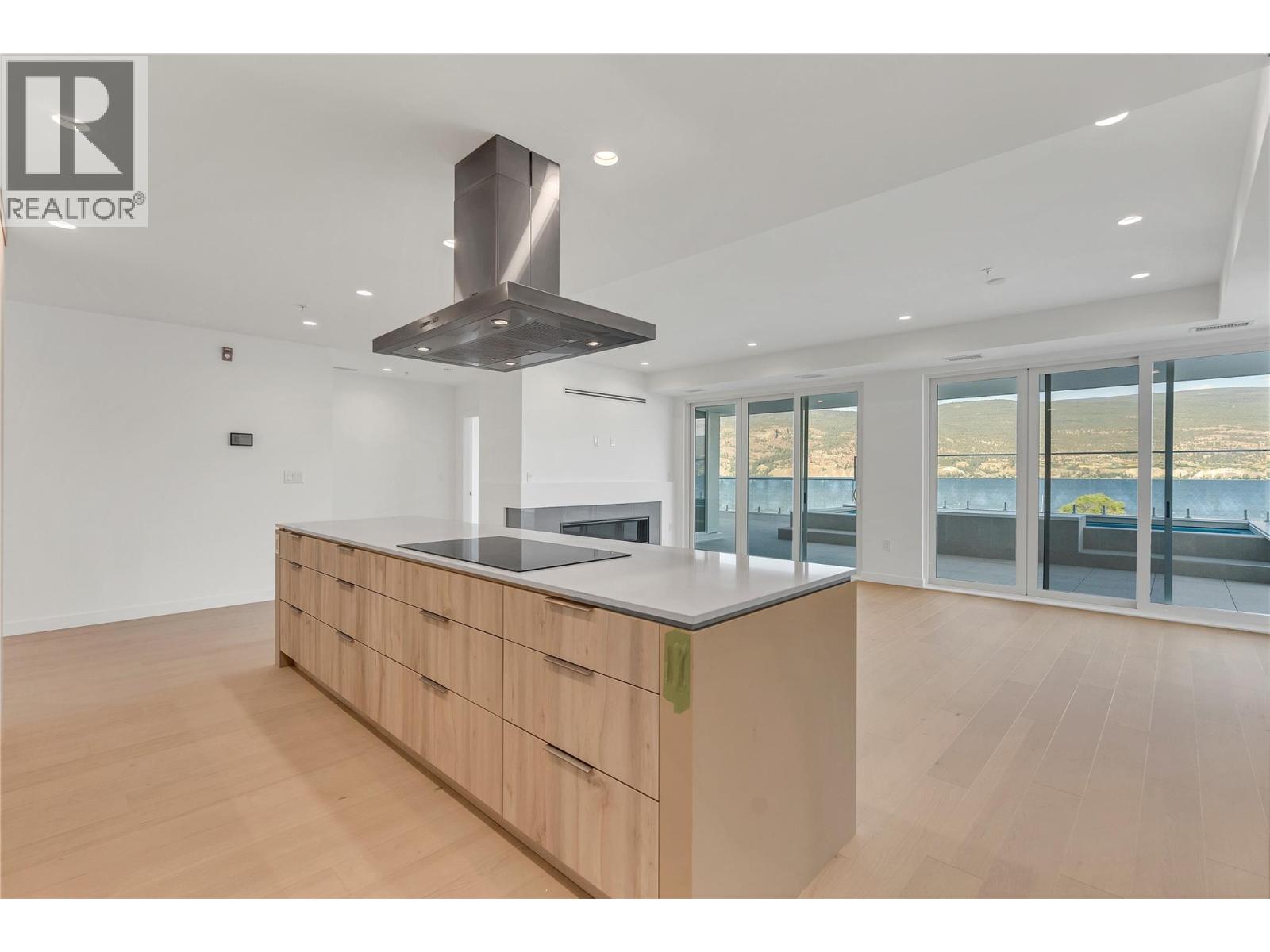 13415 Lakeshore Drive S Unit# 401, Summerland, British Columbia  V0H 1Z1 - Photo 8 - 10395727