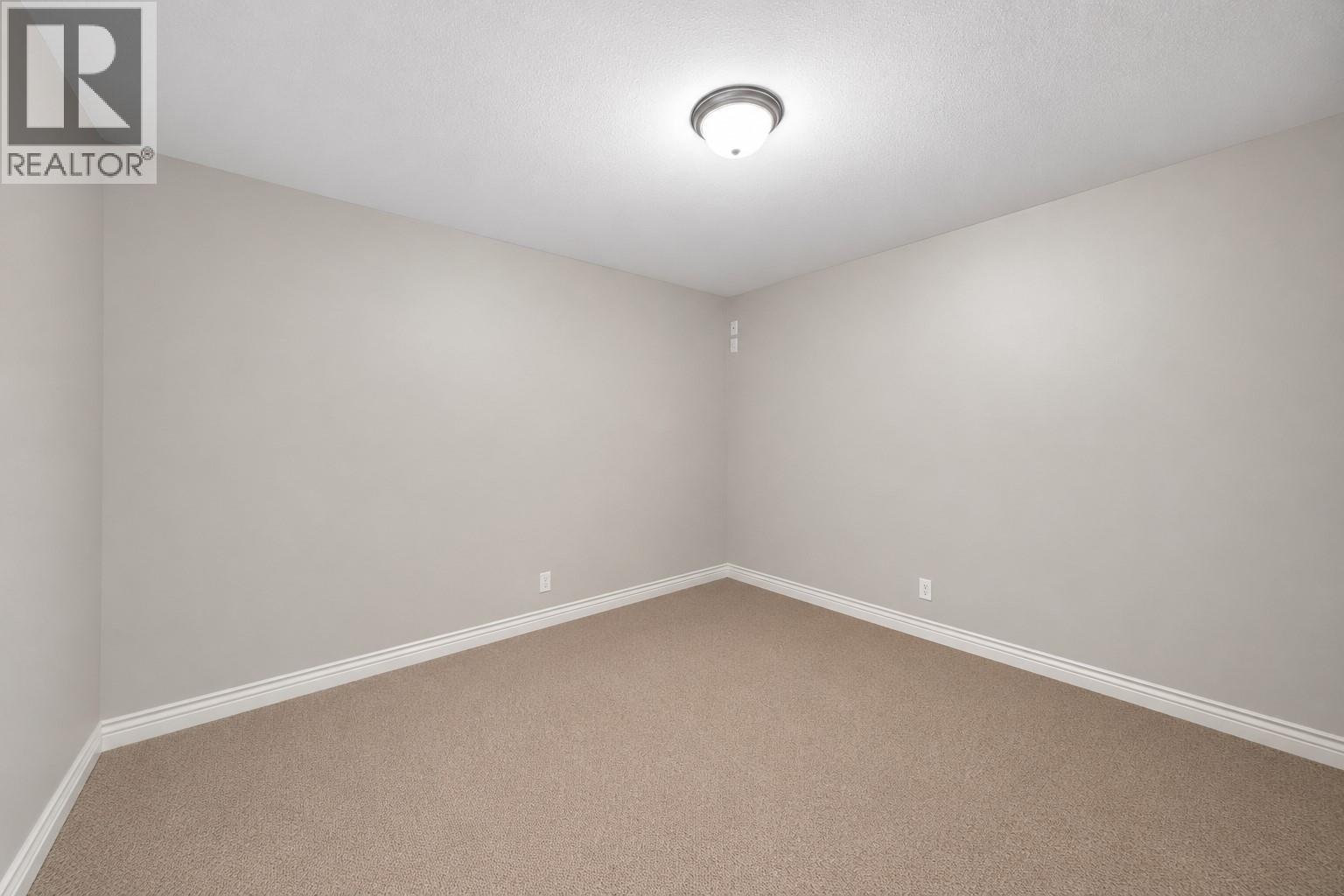 2615 Harvard Road, Kelowna, British Columbia  V1W 4C2 - Photo 43 - 10395668