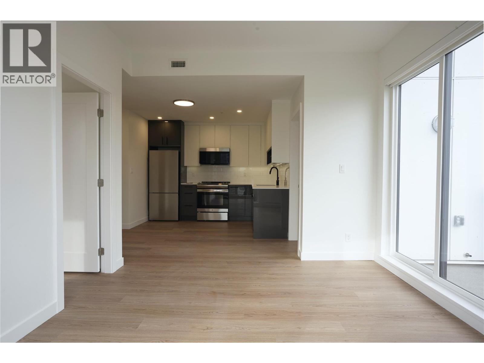 1380 Pridham Avenue Unit# 418, Kelowna, British Columbia  V1Y 6B8 - Photo 3 - 10395622
