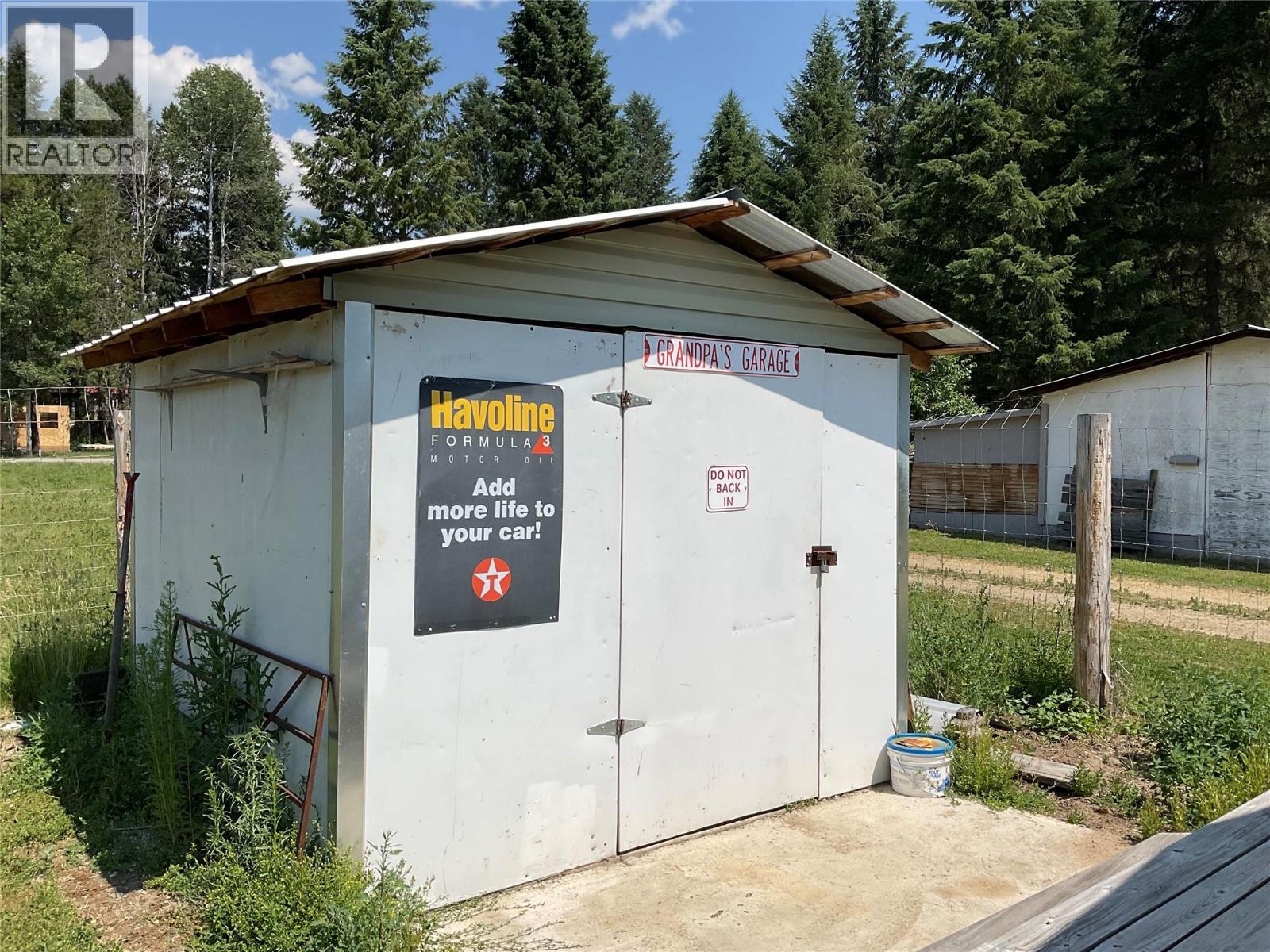 618 Kimberley Avenue N, Greenwood, British Columbia  V0H 1J0 - Photo 6 - 10395712