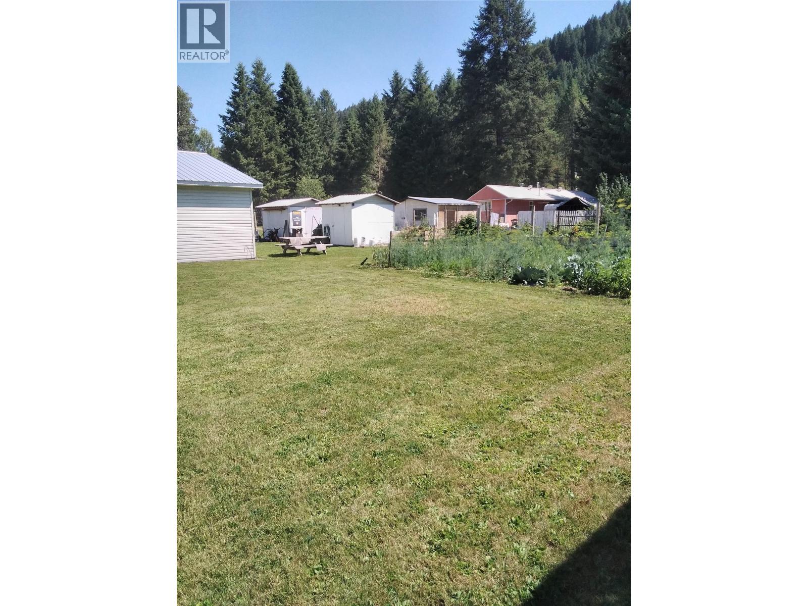618 Kimberley Avenue N, Greenwood, British Columbia  V0H 1J0 - Photo 7 - 10395712