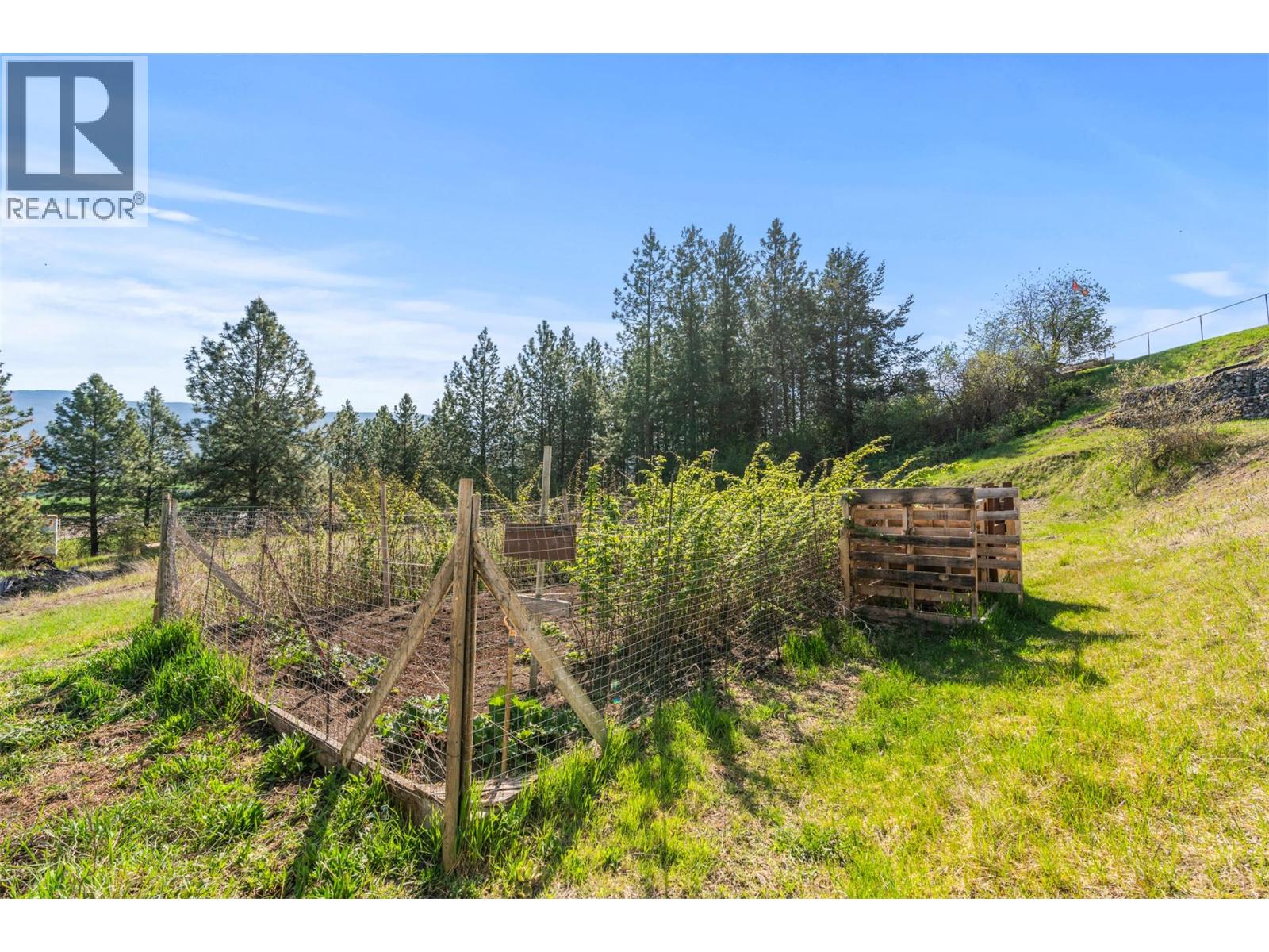 9510 97 Highway N Unit# 84, Vernon, British Columbia  V1H 1R8 - Photo 69 - 10395476