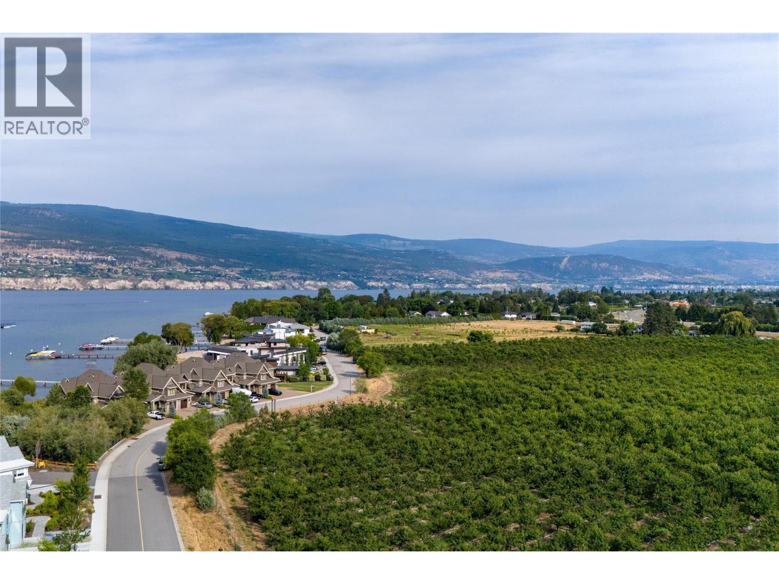 4500 Landry Crescent, Summerland, British Columbia  V0H 1Z9 - Photo 4 - 10395806
