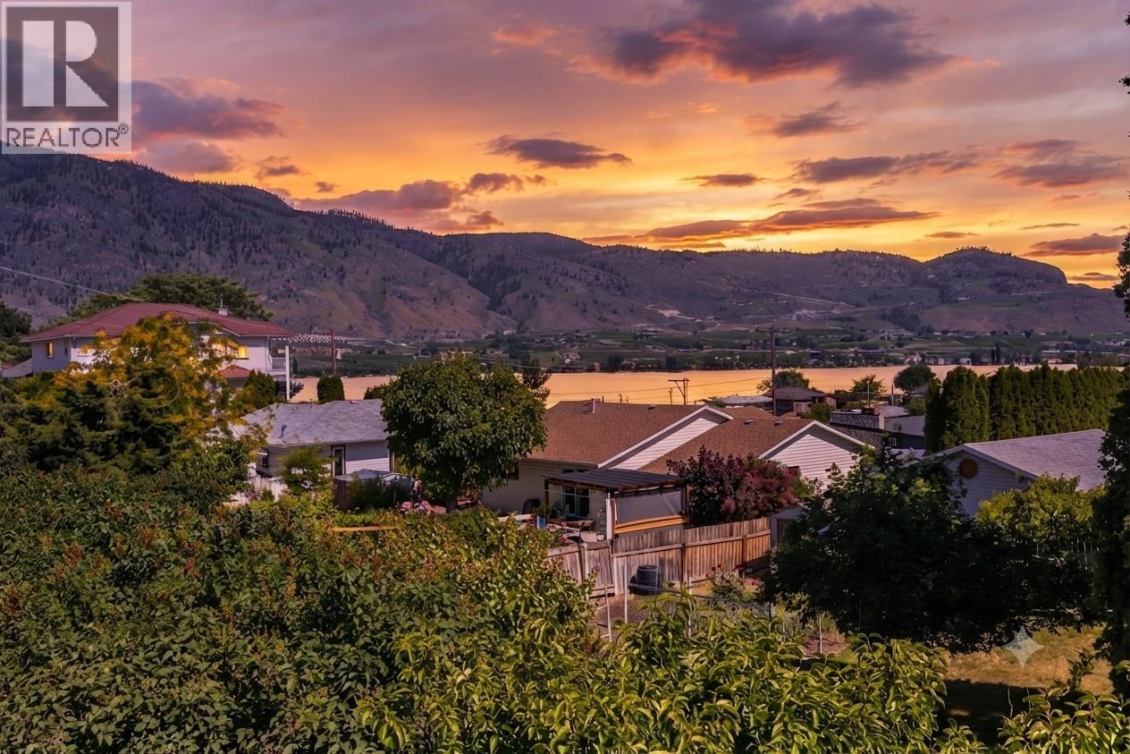 8405 87th Street, Osoyoos, British Columbia  V0H 1V2 - Photo 5 - 10395786