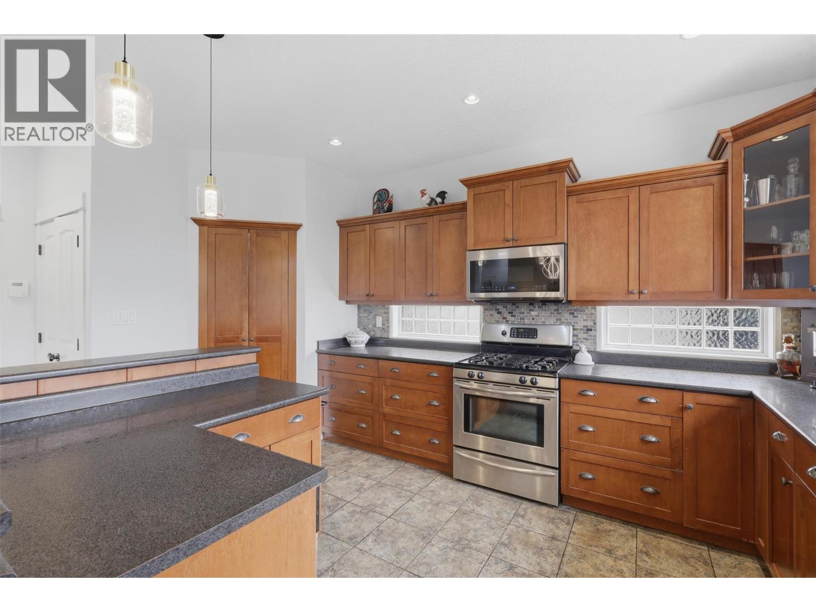 404 Sun Rivers Drive W, Kamloops, British Columbia  V2H 1R6 - Photo 11 - 10395810
