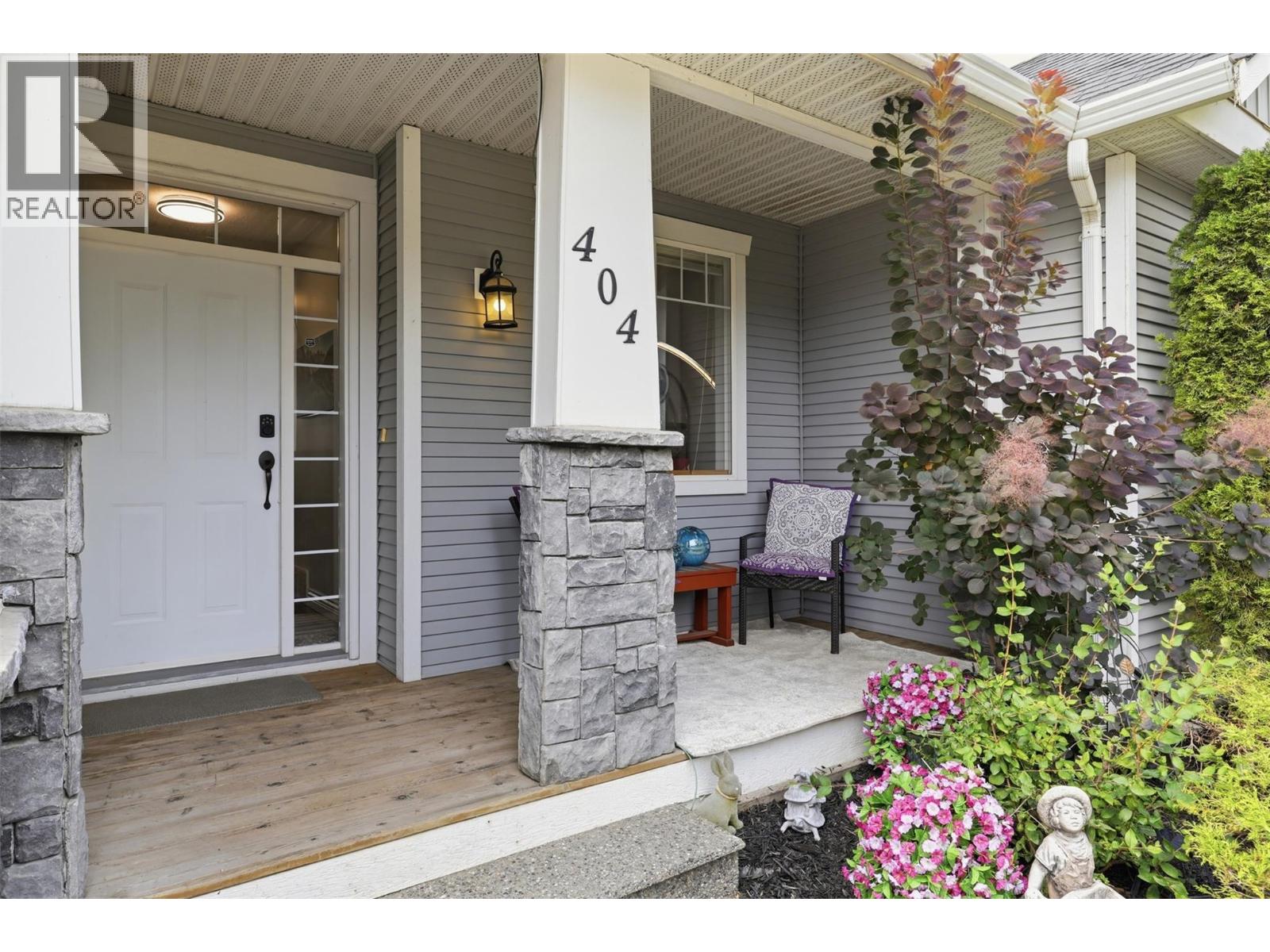 404 Sun Rivers Drive W, Kamloops, British Columbia  V2H 1R6 - Photo 2 - 10395810