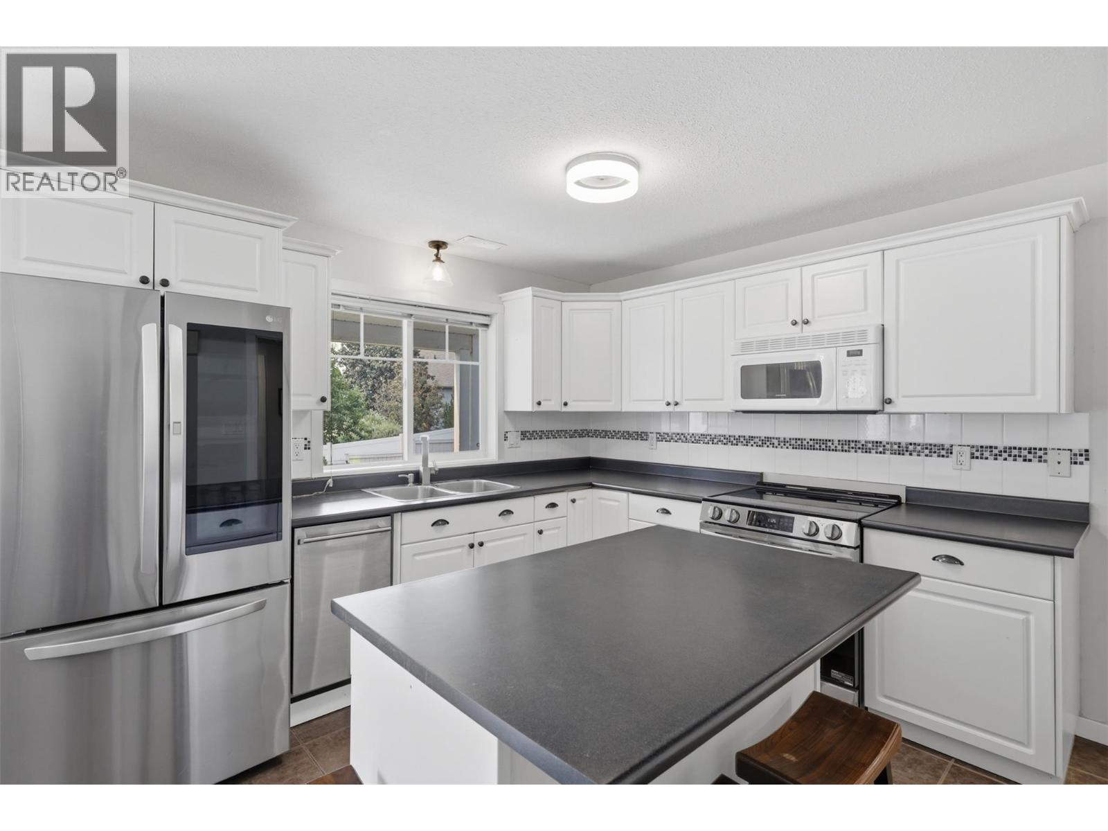 404 Sun Rivers Drive W, Kamloops, British Columbia  V2H 1R6 - Photo 27 - 10395810