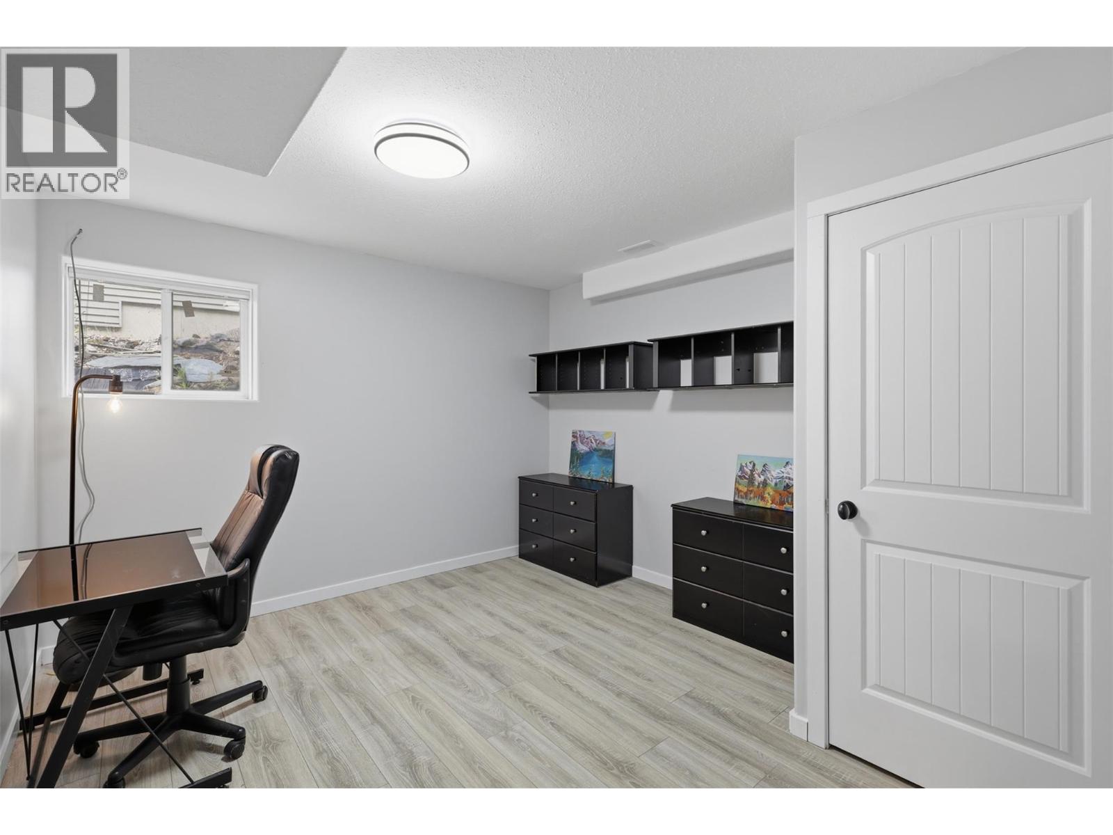 404 Sun Rivers Drive W, Kamloops, British Columbia  V2H 1R6 - Photo 42 - 10395810
