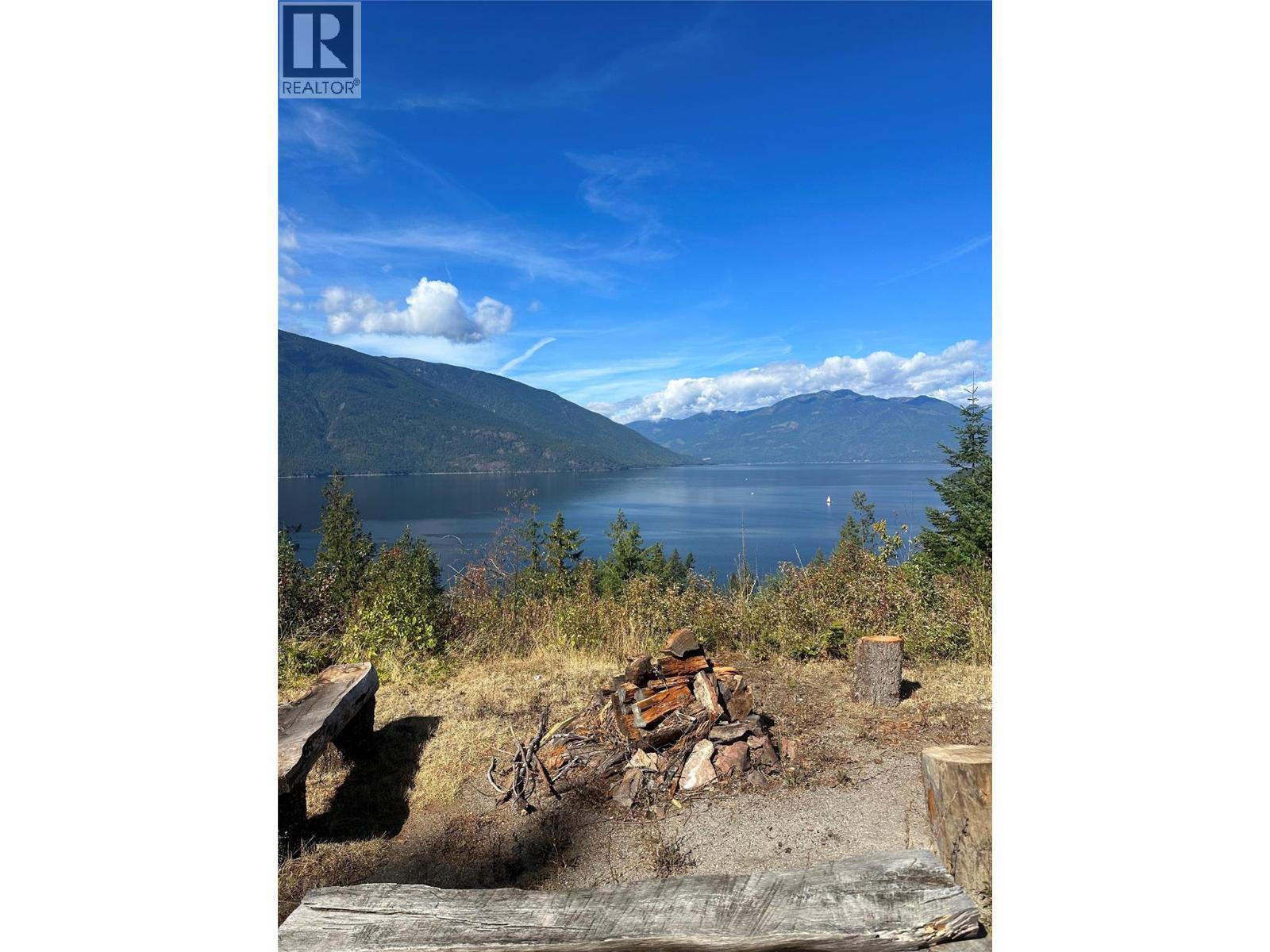 14504 & 14506 3a Highway, Gray Creek, British Columbia  V0B 1S0 - Photo 4 - 10395790