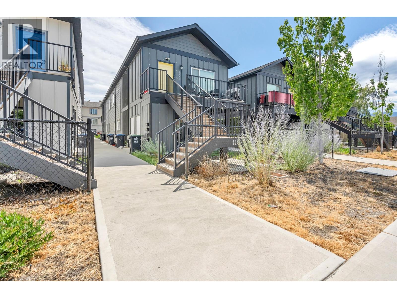 116 Calgary Avenue, Penticton, British Columbia  V2A 2T6 - Photo 1 - 10395824