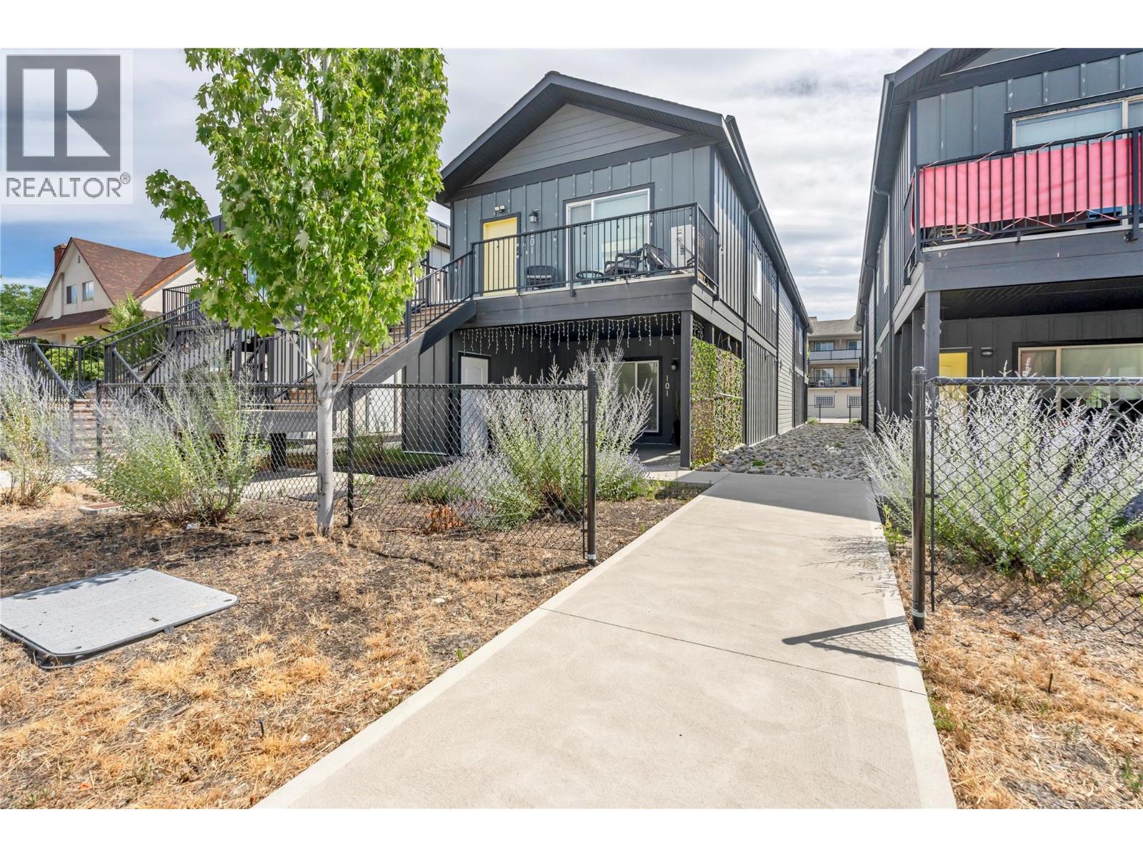 116 Calgary Avenue, Penticton, British Columbia  V2A 2T6 - Photo 2 - 10395824