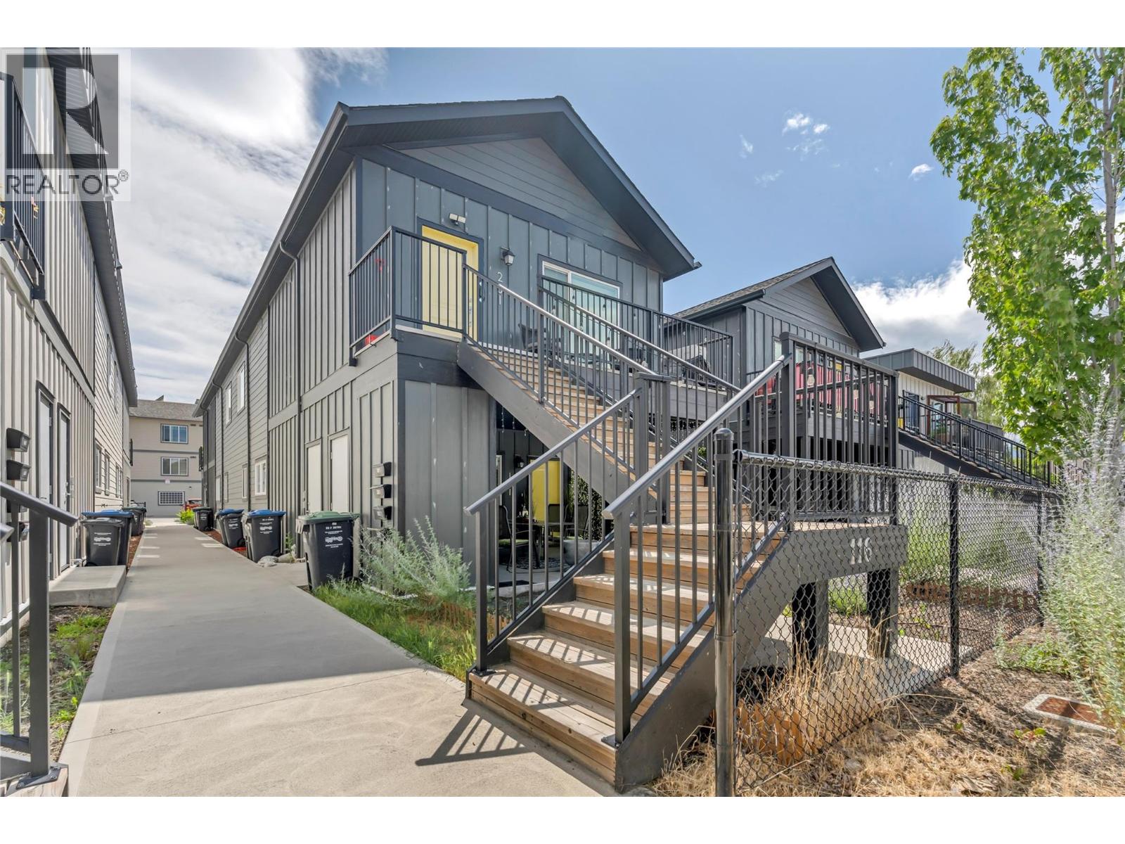 116 Calgary Avenue, Penticton, British Columbia  V2A 2T6 - Photo 4 - 10395824