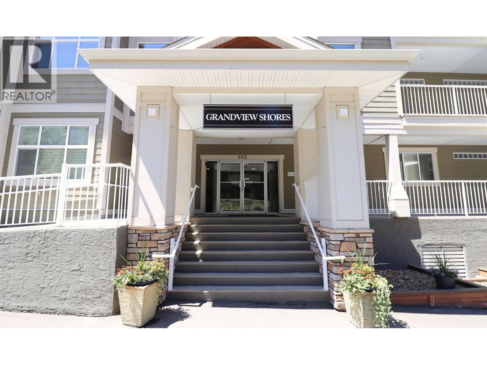 302 Mara Lake Lane Unit# 208, Sicamous, British Columbia  V0E 2V1 - Photo 4 - 10395825