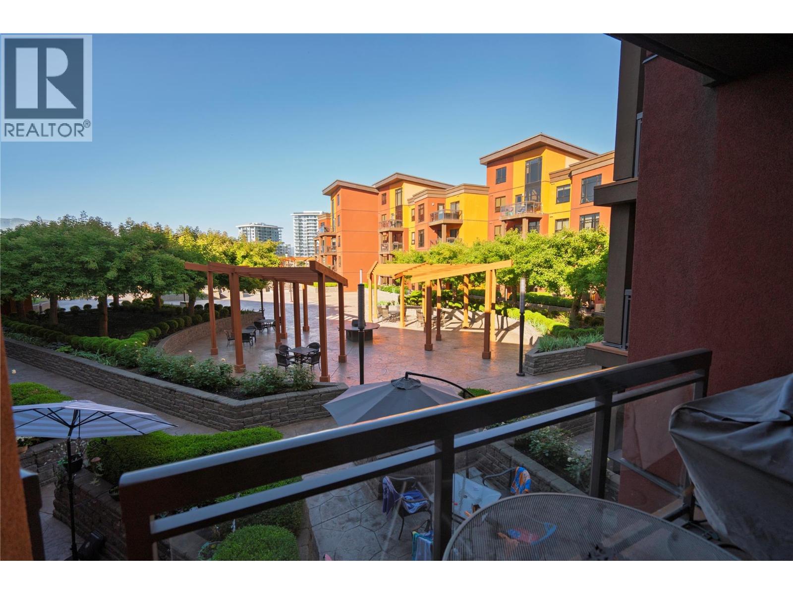 654 Cook Road Unit# 427, Kelowna, British Columbia  V1W 3G7 - Photo 1 - 10395823