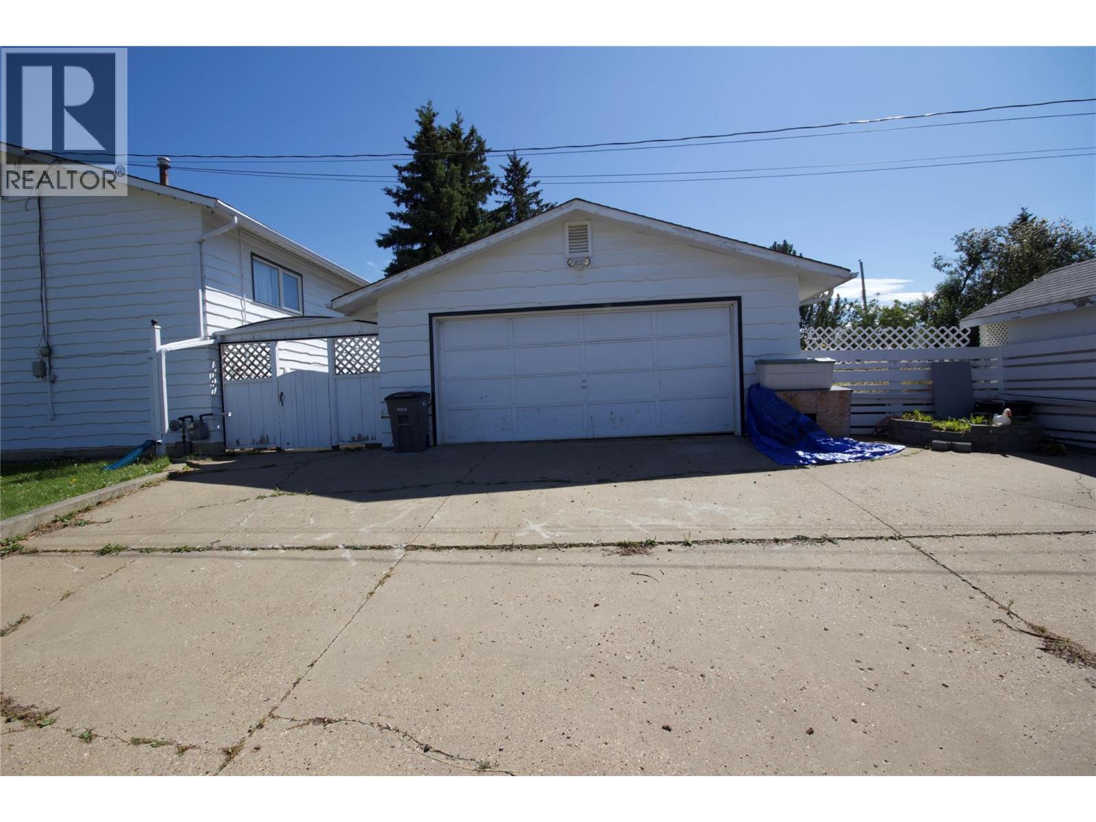 11136 Parkview Drive, Dawson Creek, British Columbia  V1G 4A3 - Photo 24 - 10395835