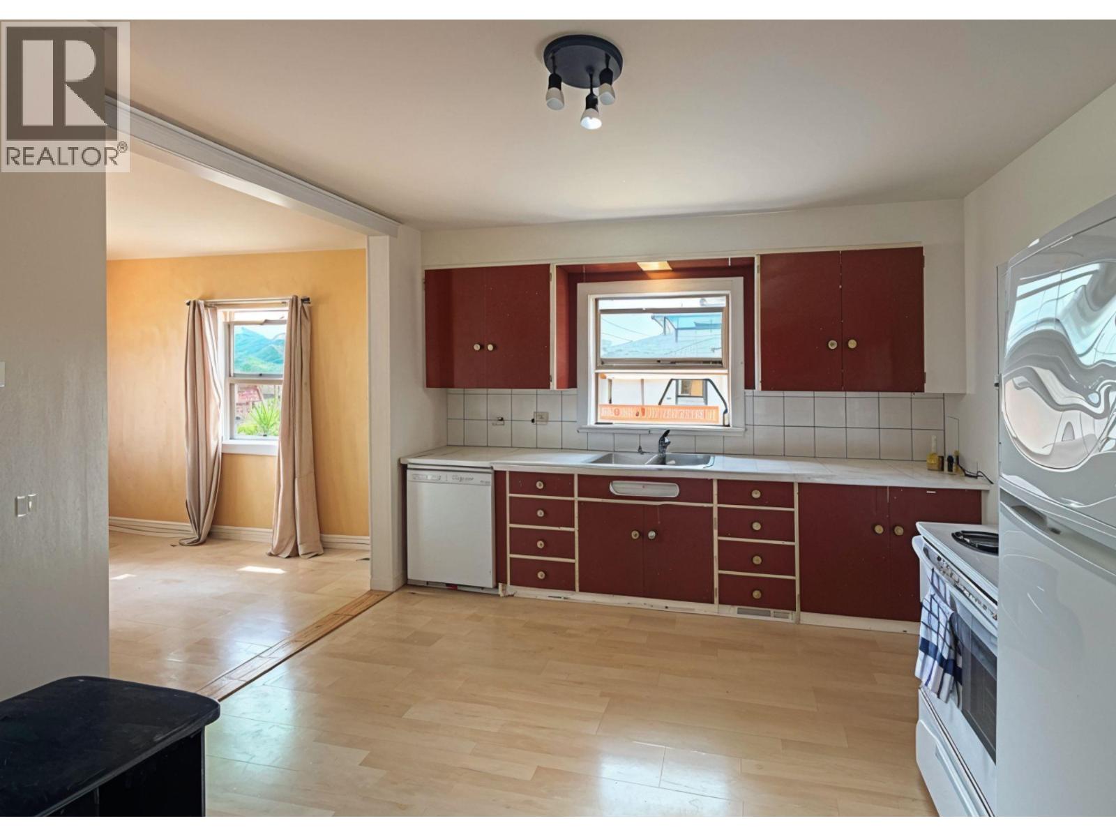 8004 89th Street, Osoyoos, British Columbia  V0H 1T1 - Photo 14 - 10395557