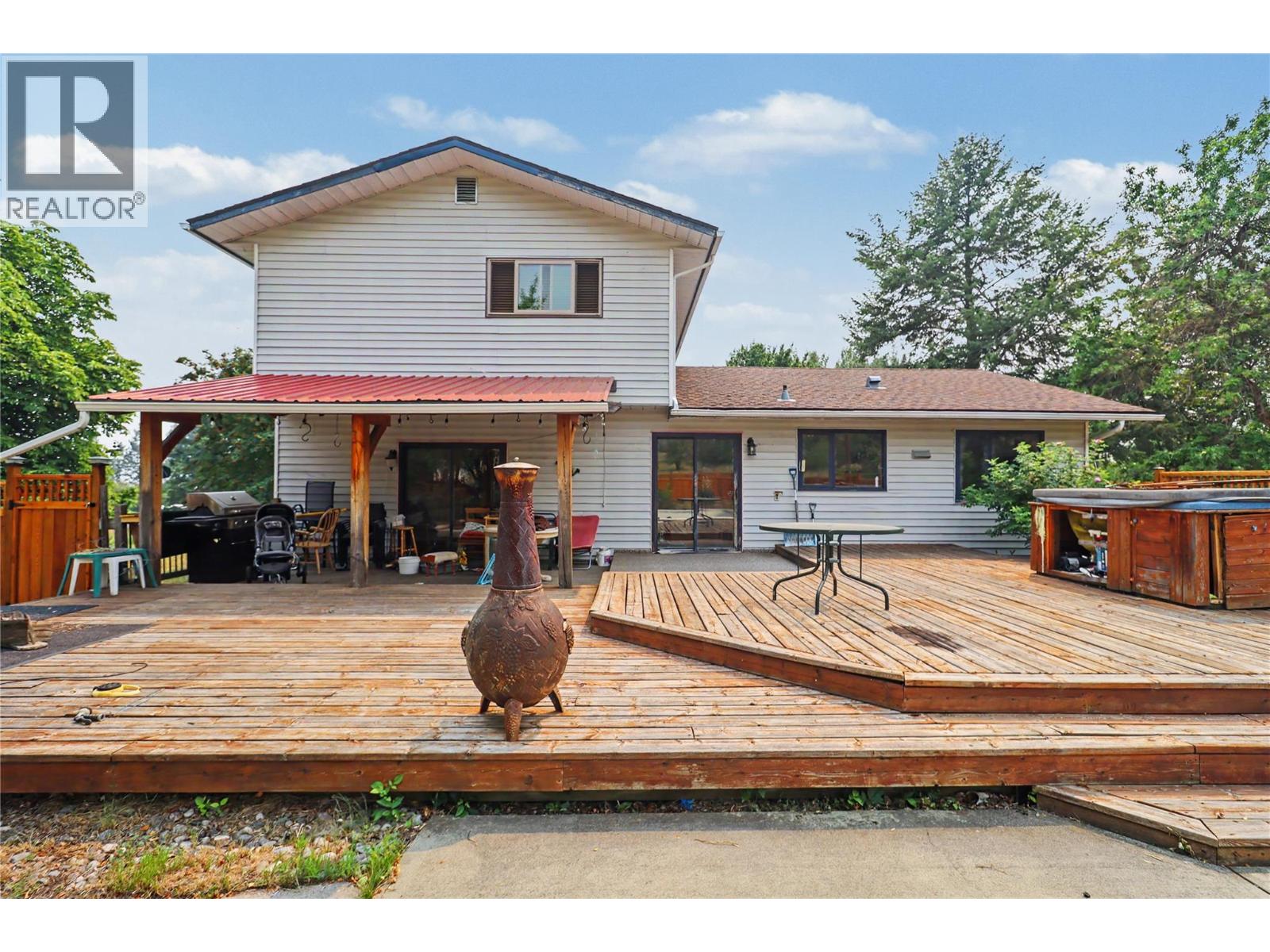 4055 Victoria Road, Grand Forks, British Columbia  V0H 1H5 - Photo 26 - 10395473