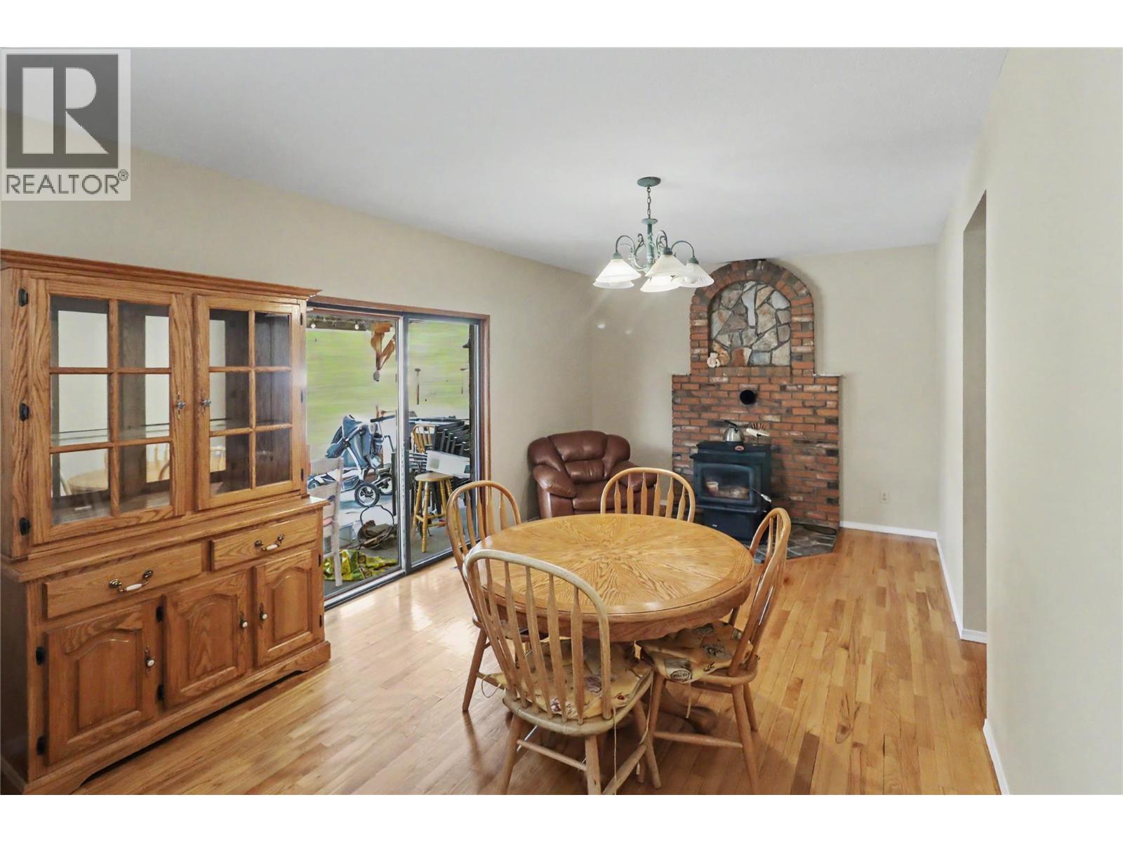 4055 Victoria Road, Grand Forks, British Columbia  V0H 1H5 - Photo 8 - 10395473