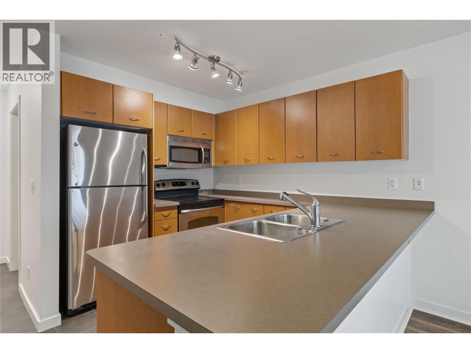 539 Yates Road Unit# 212, Kelowna, British Columbia  V1V 2T8 - Photo 14 - 10395766