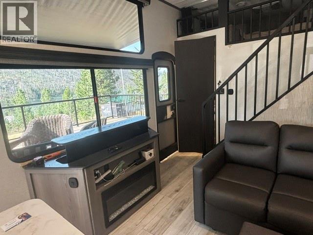 3030 Loon Lake Road, Loon Lake, British Columbia  V0K 1H0 - Photo 27 - 10395843