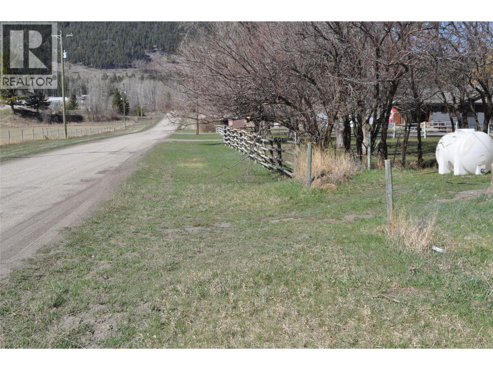 3903 Monte Lake Road, Kamloops, British Columbia  V0E 2N0 - Photo 44 - 10395831