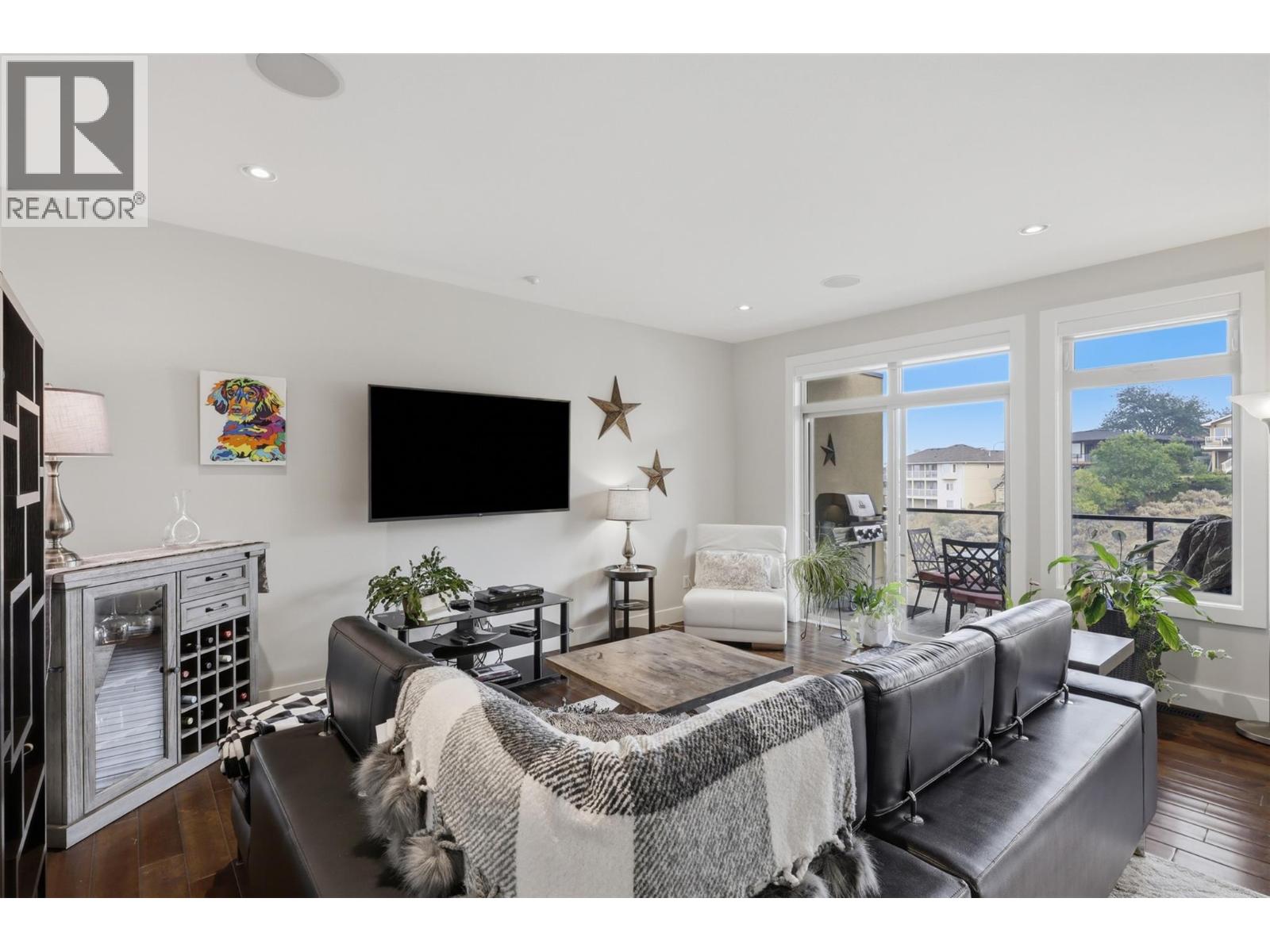 15 Hudson's Bay Trail Unit# 822, Kamloops, British Columbia  V2C 6S6 - Photo 12 - 10395837