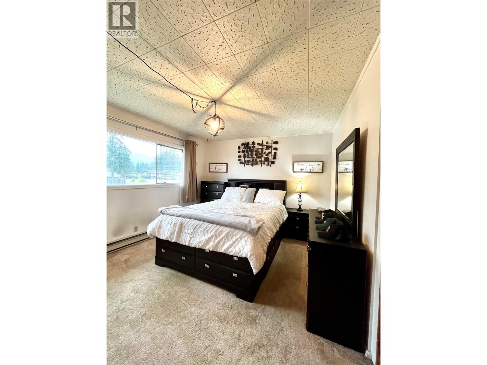 807 23 Highway N, Nakusp, British Columbia  V0G 1R0 - Photo 15 - 10395767