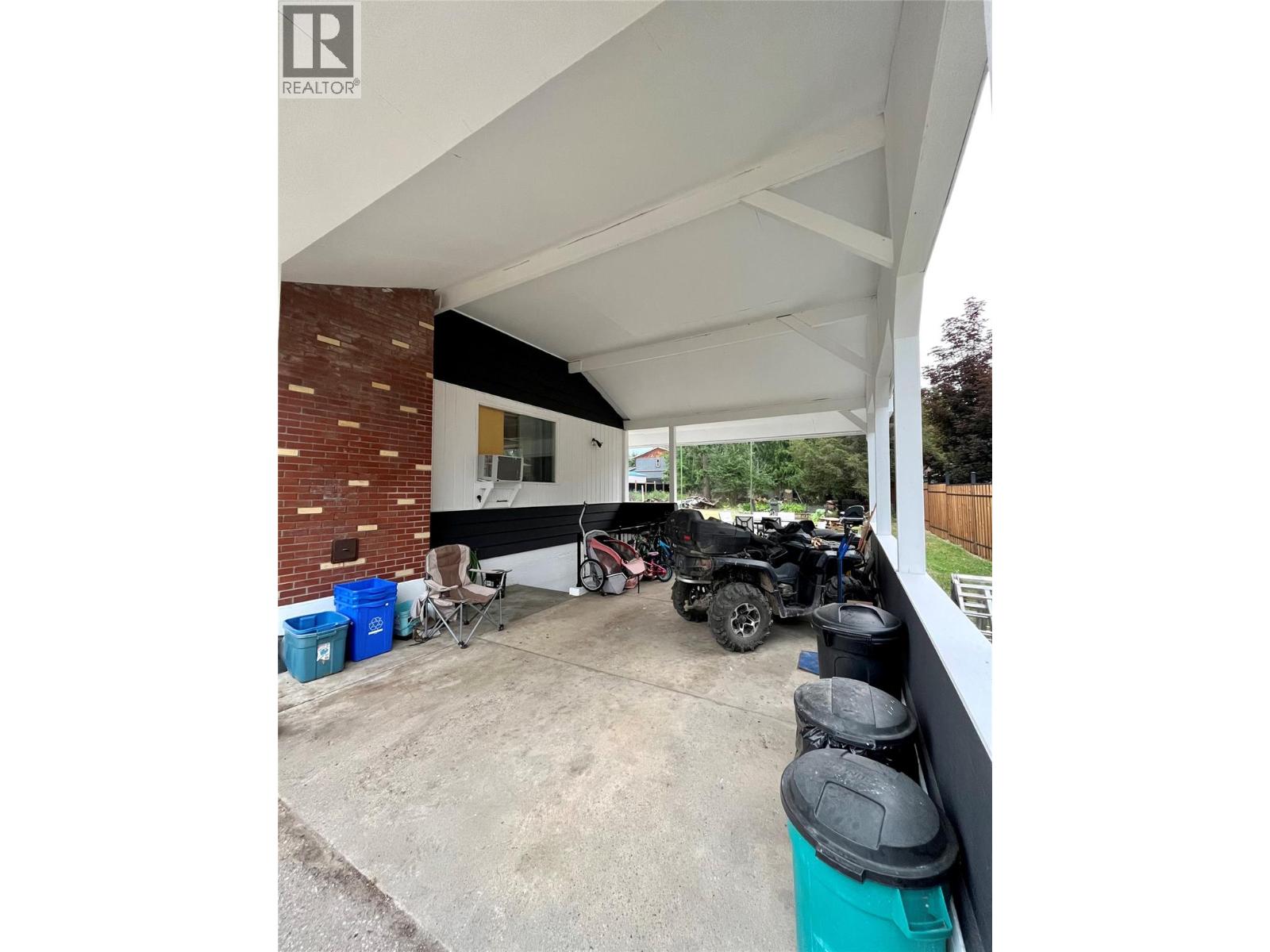 807 23 Highway N, Nakusp, British Columbia  V0G 1R0 - Photo 23 - 10395767