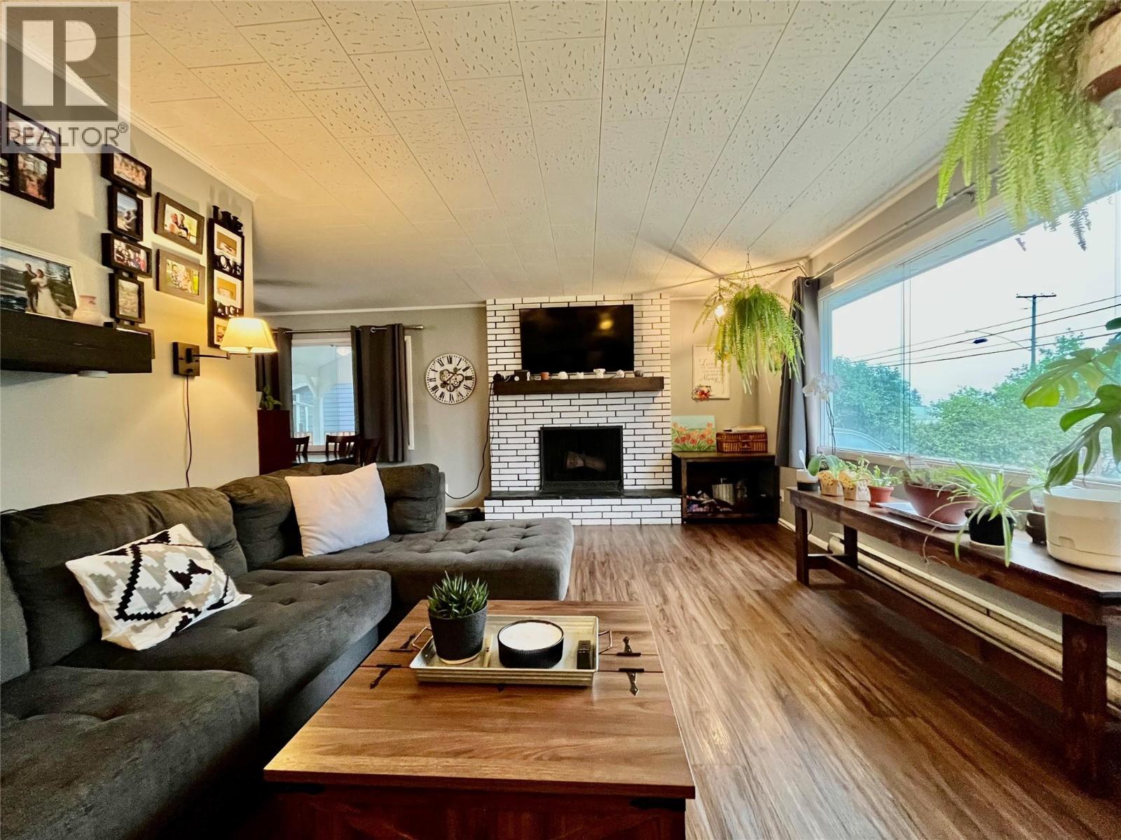 807 23 Highway N, Nakusp, British Columbia  V0G 1R0 - Photo 8 - 10395767