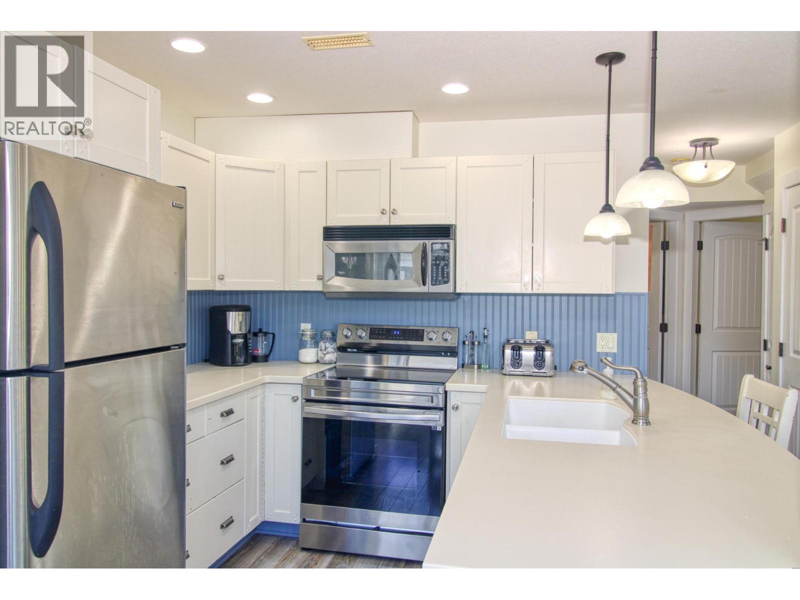 6810 Santiago Loop Unit# 160, Kelowna, British Columbia  V1Z 3R8 - Photo 10 - 10395764