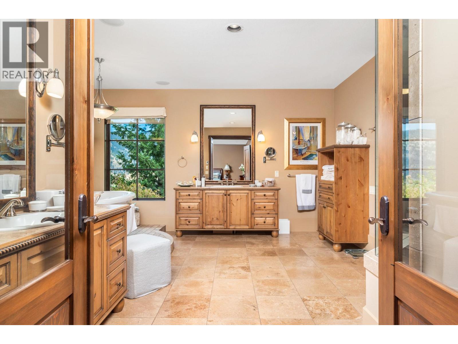 3006 Coachwood Crescent, Coldstream, British Columbia  V1B 3Y4 - Photo 37 - 10395186