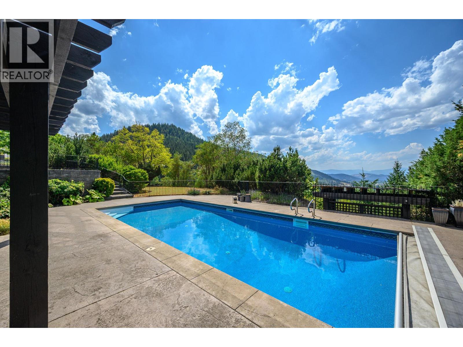 3006 Coachwood Crescent, Coldstream, British Columbia  V1B 3Y4 - Photo 75 - 10395186