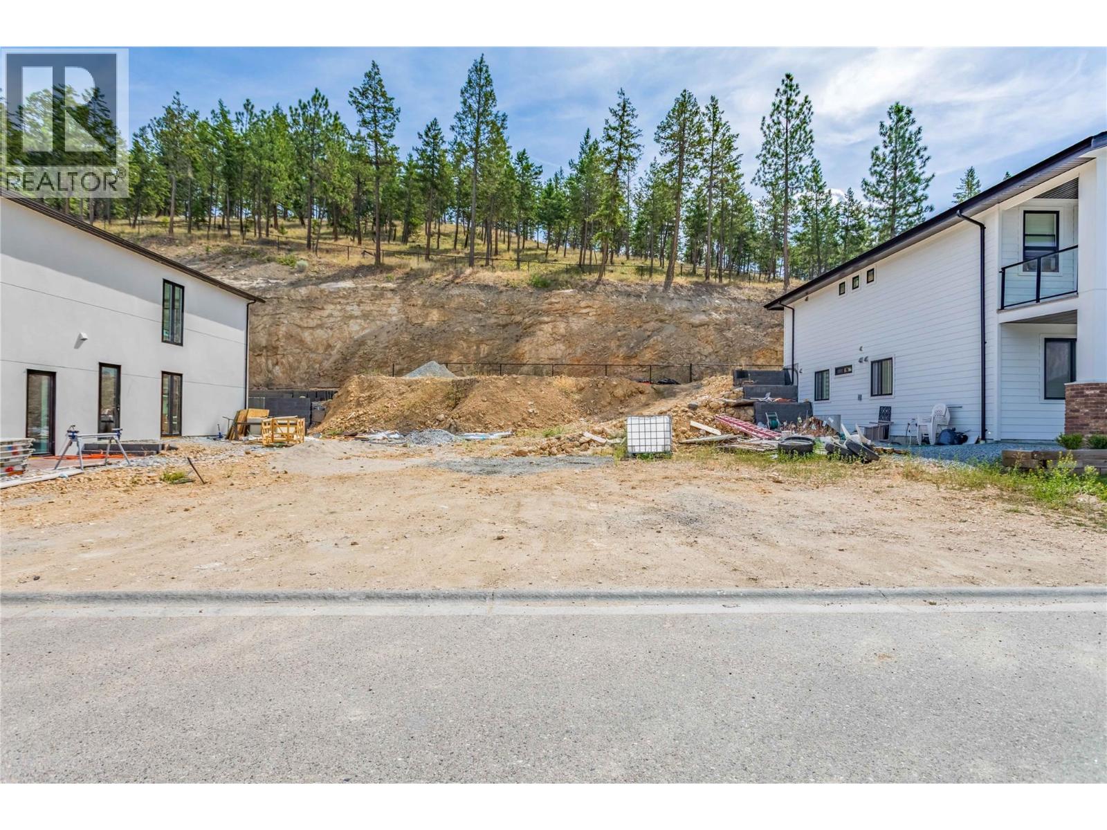2263 Lavetta Drive, Kelowna, British Columbia  V1P 1V1 - Photo 14 - 10393699