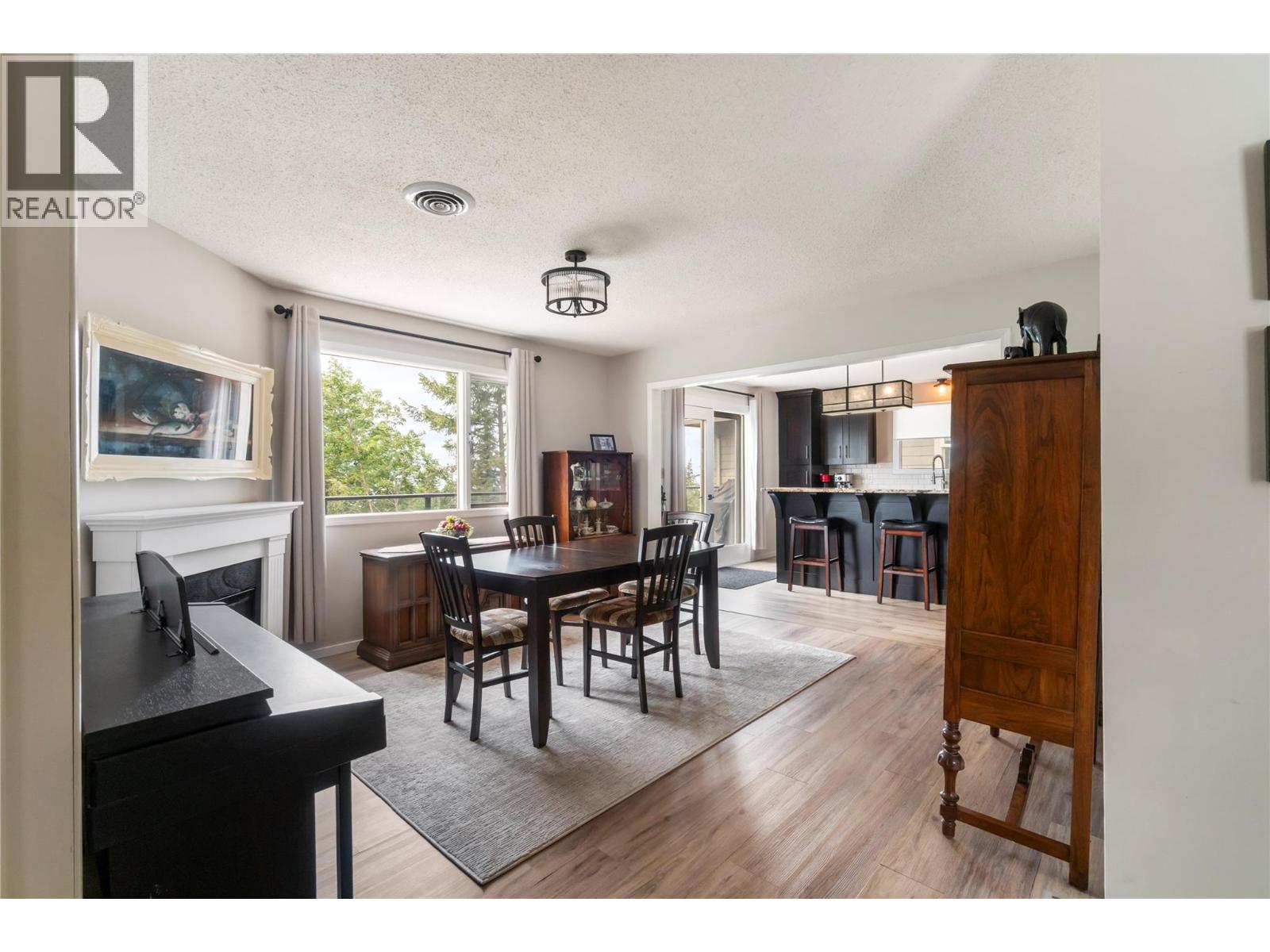1961 16 Street Ne, Salmon Arm, British Columbia  V1E 3Z8 - Photo 14 - 10395440