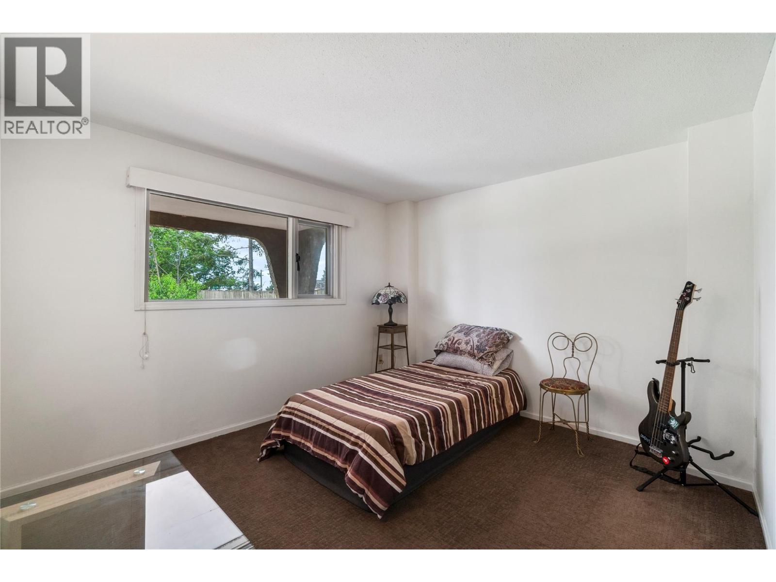 1961 16 Street Ne, Salmon Arm, British Columbia  V1E 3Z8 - Photo 29 - 10395440