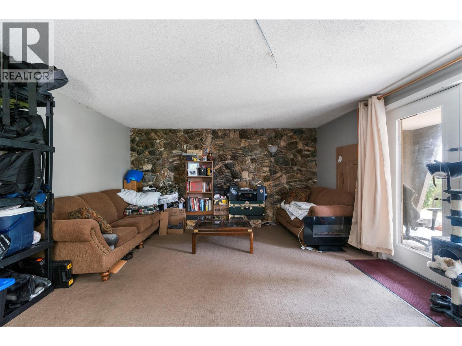 1961 16 Street Ne, Salmon Arm, British Columbia  V1E 3Z8 - Photo 32 - 10395440