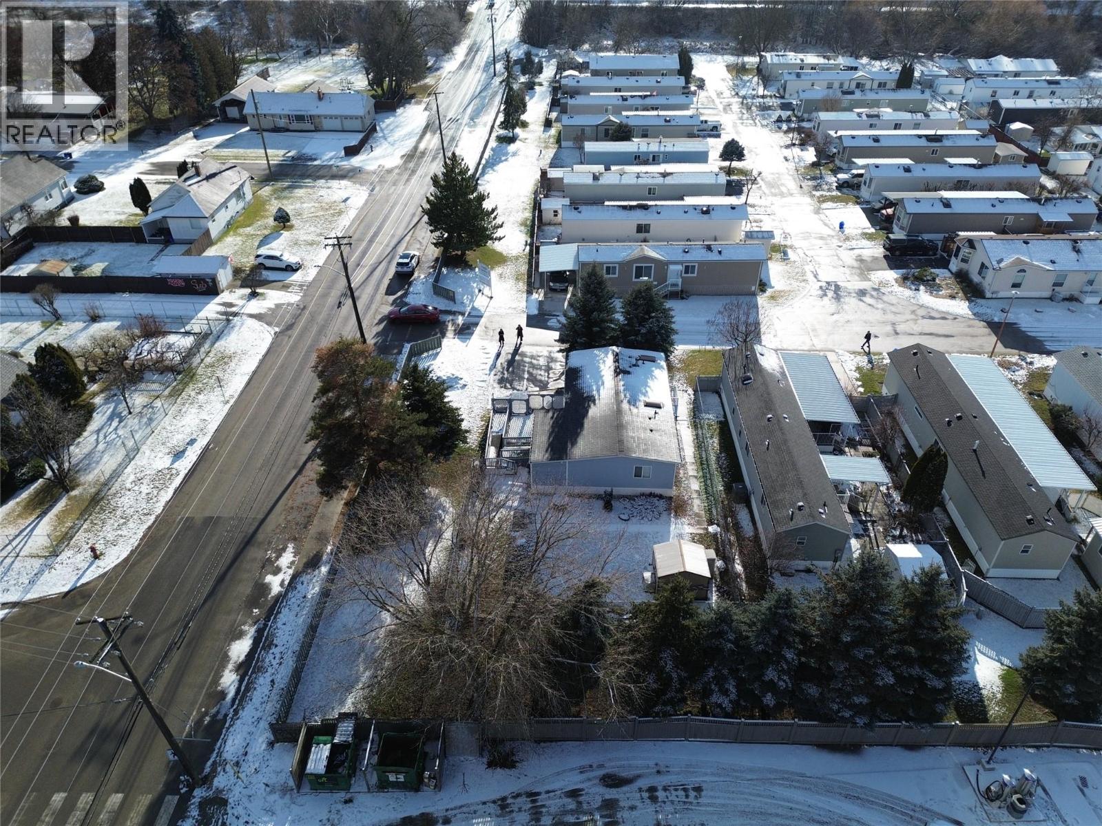 7225 Boundary Drive Unit# 10, Grand Forks, British Columbia  V0H 1H0 - Photo 8 - 10395848