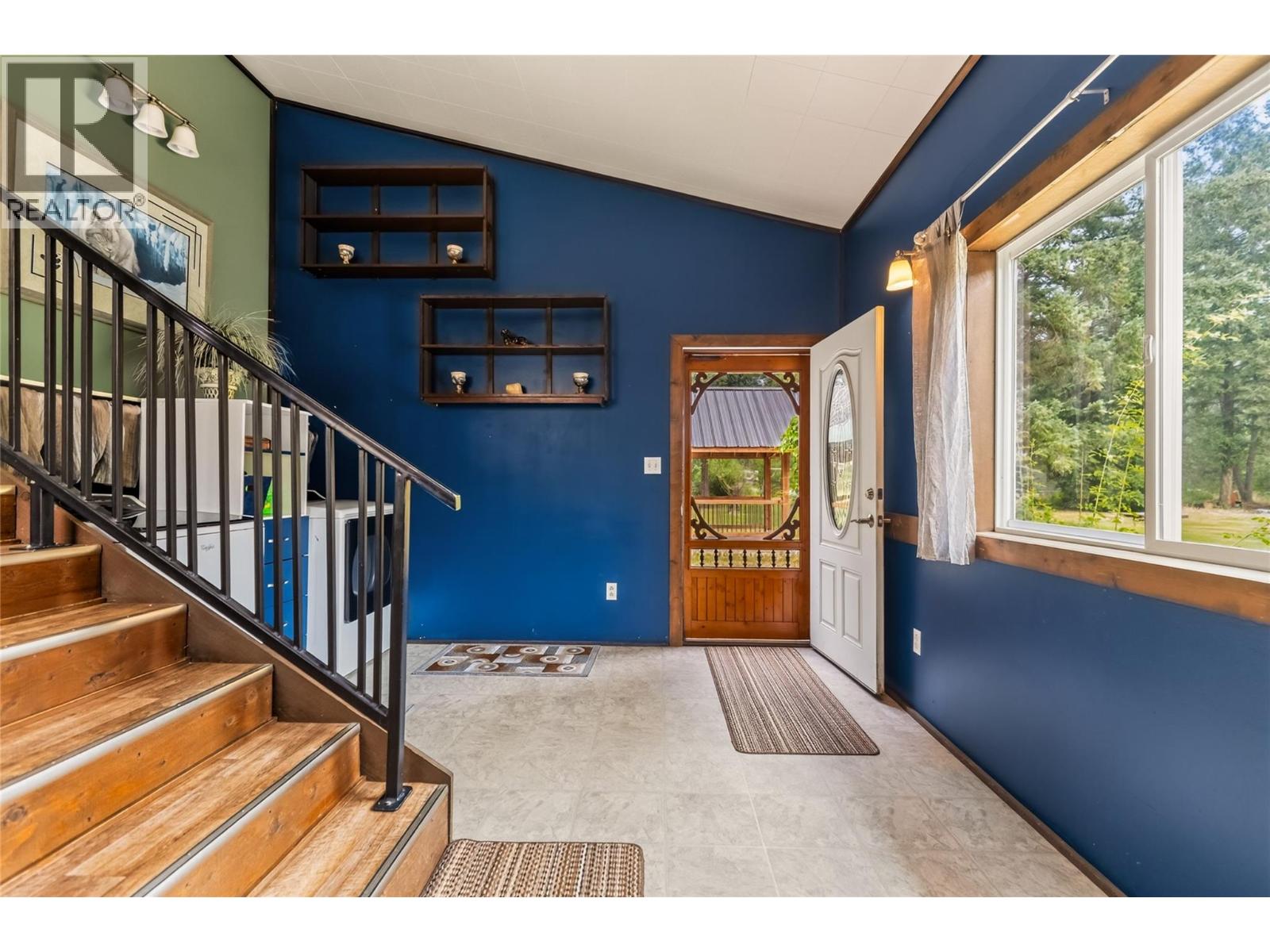 8201 Rock Creek Road, Galloway, British Columbia  V0B 1T2 - Photo 8 - 10395839