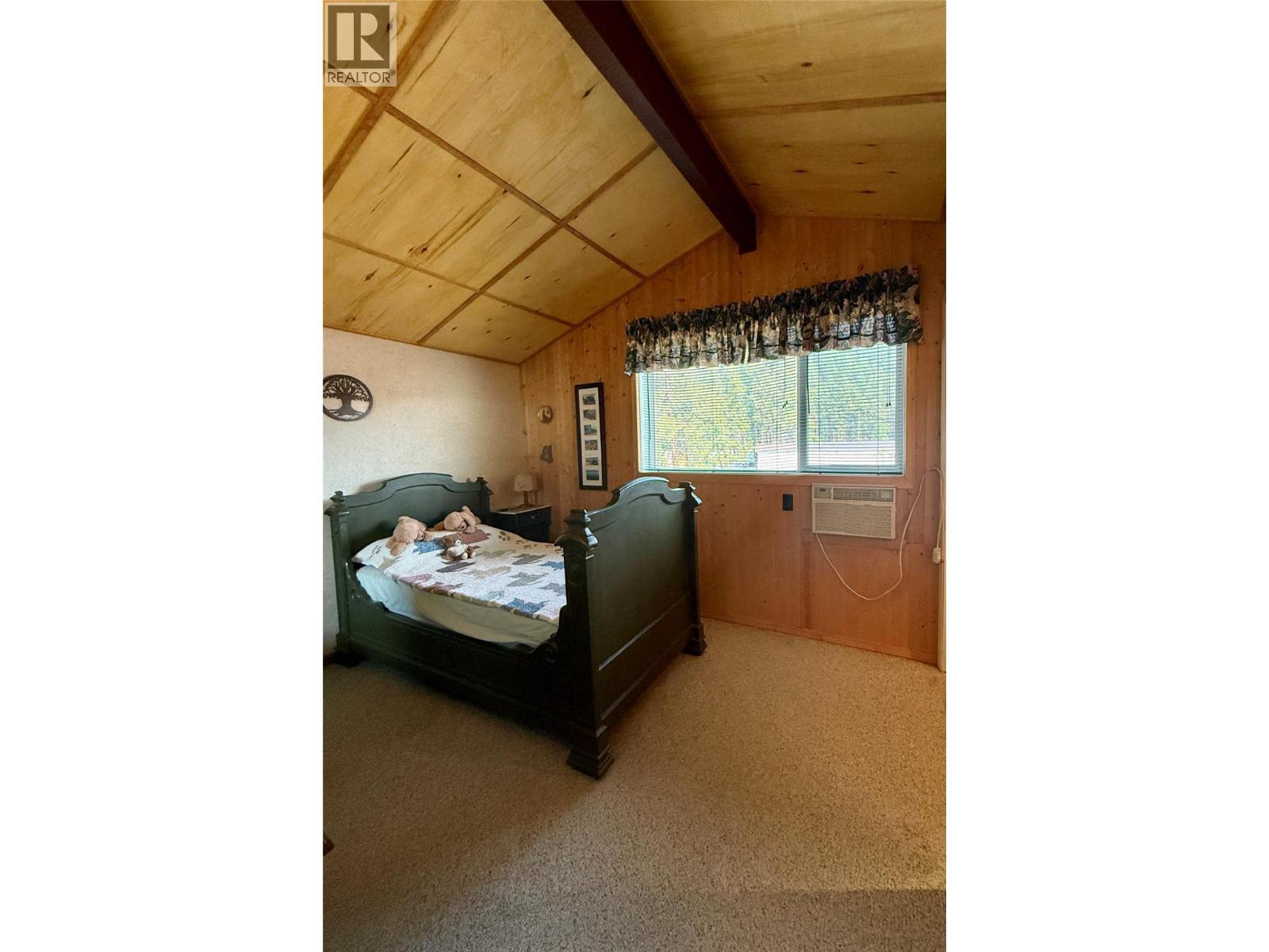 6532 Wasa Lake Park Drive, Wasa, British Columbia  V0B 2K0 - Photo 32 - 10395436