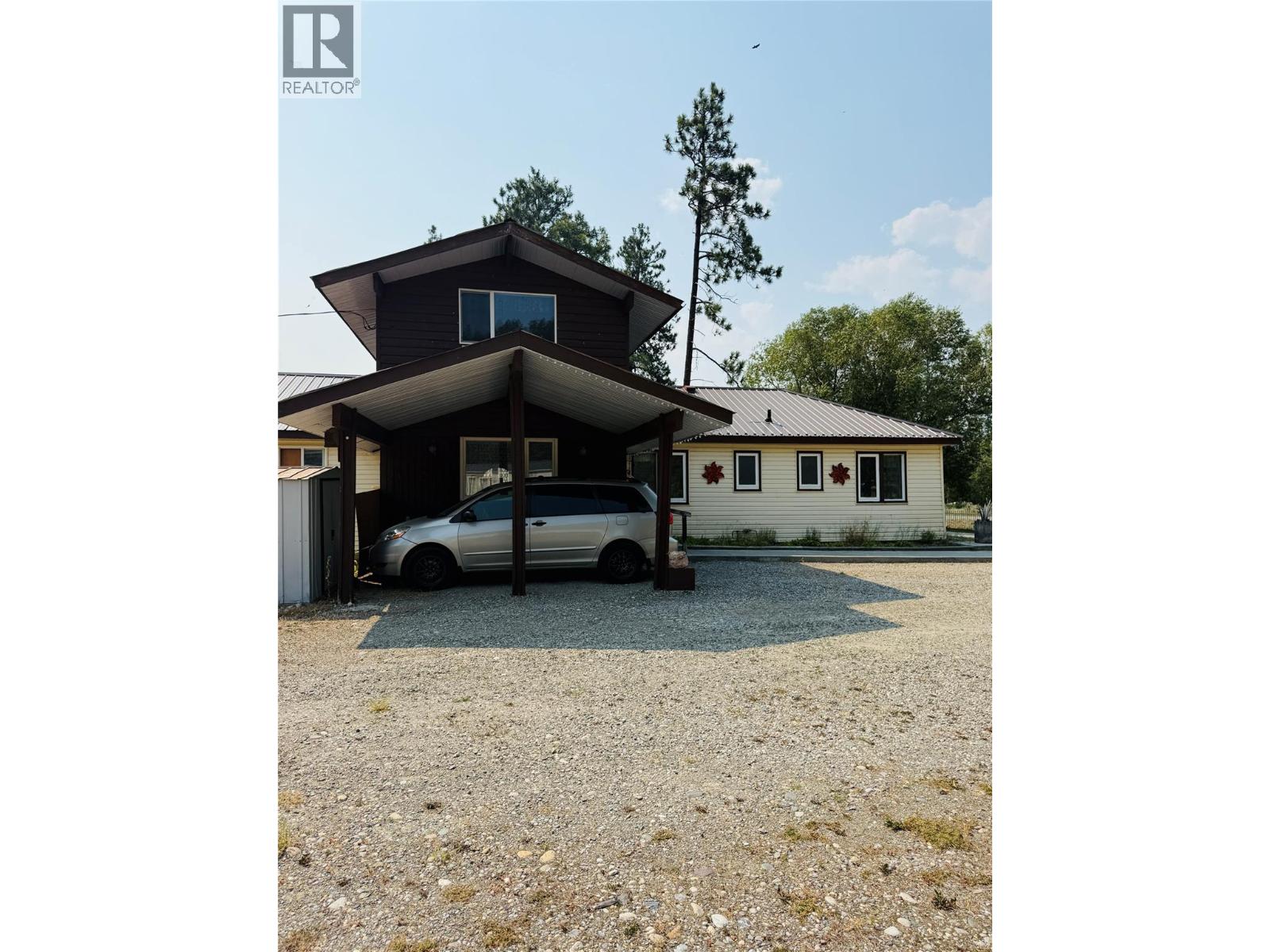 6532 Wasa Lake Park Drive, Wasa, British Columbia  V0B 2K0 - Photo 43 - 10395436