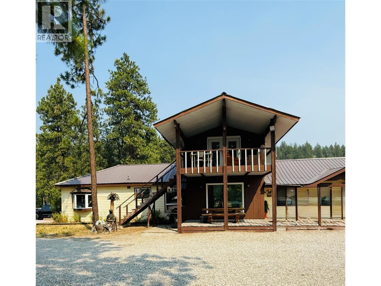 6532 Wasa Lake Park Drive, Wasa, British Columbia  V0B 2K0 - Photo 45 - 10395436